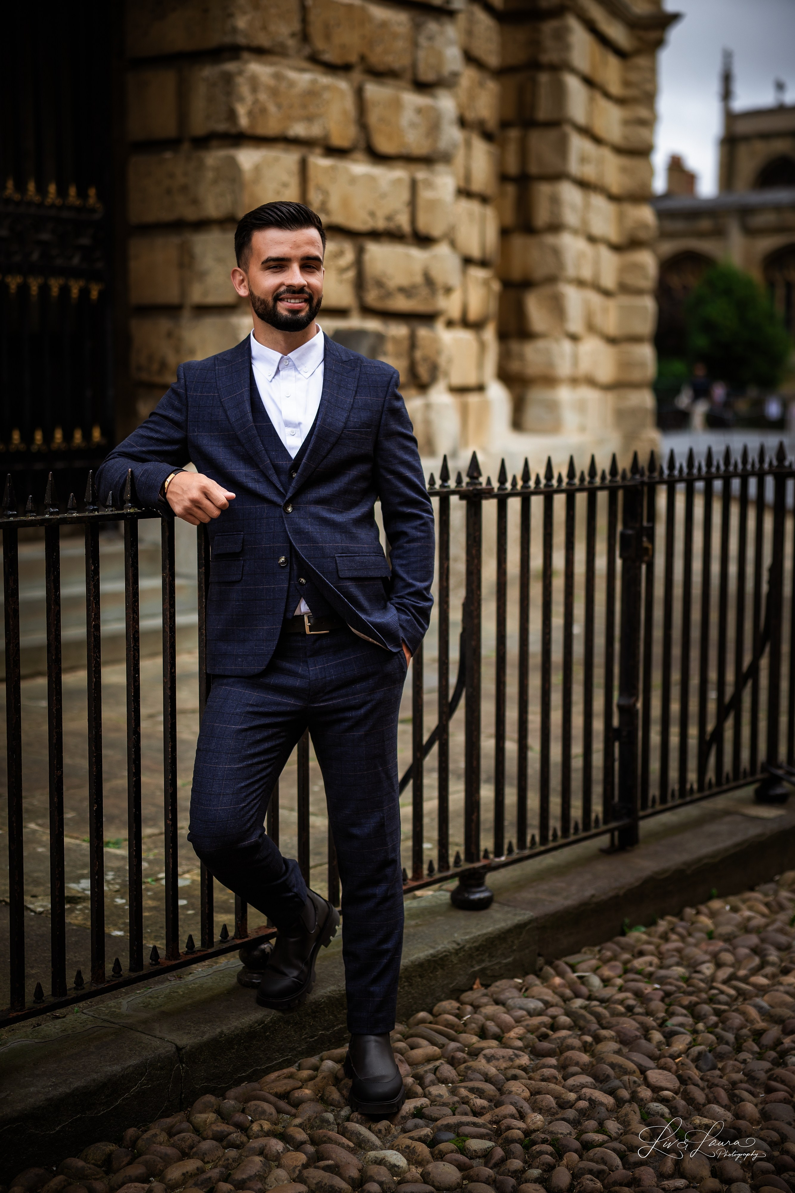 Oxford. Wedding and boudoir photography by Liv and Laura