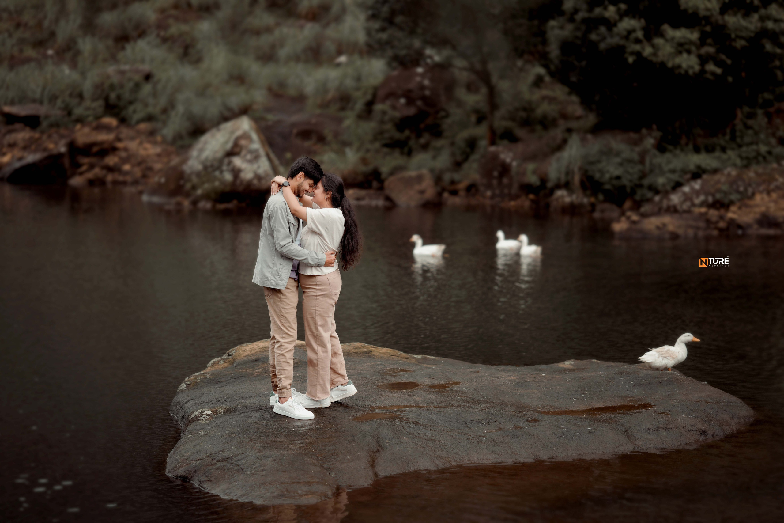 PHOTOS. NTURE WEDDING