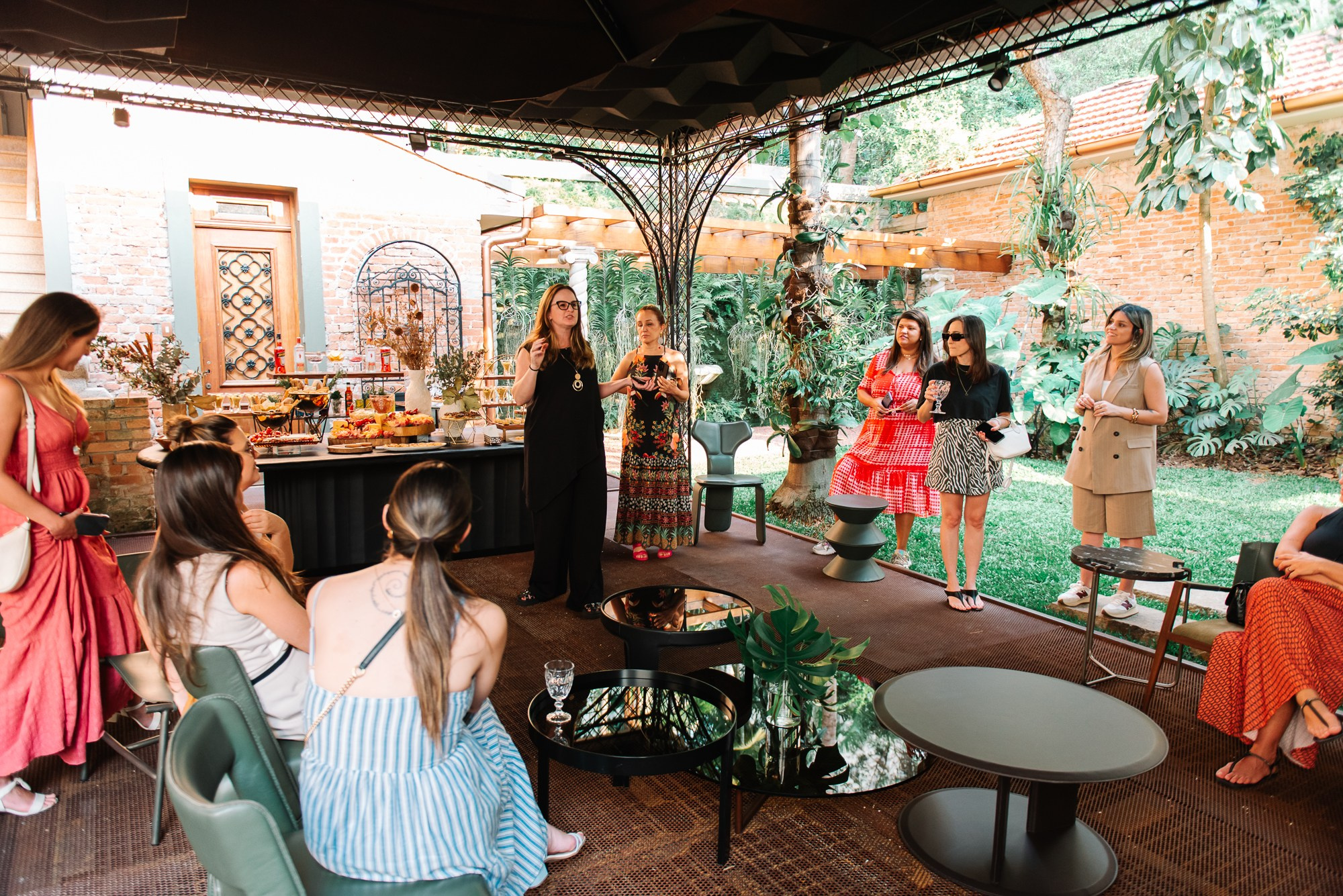 Visita — Casarão Doimo. 78 Imagens