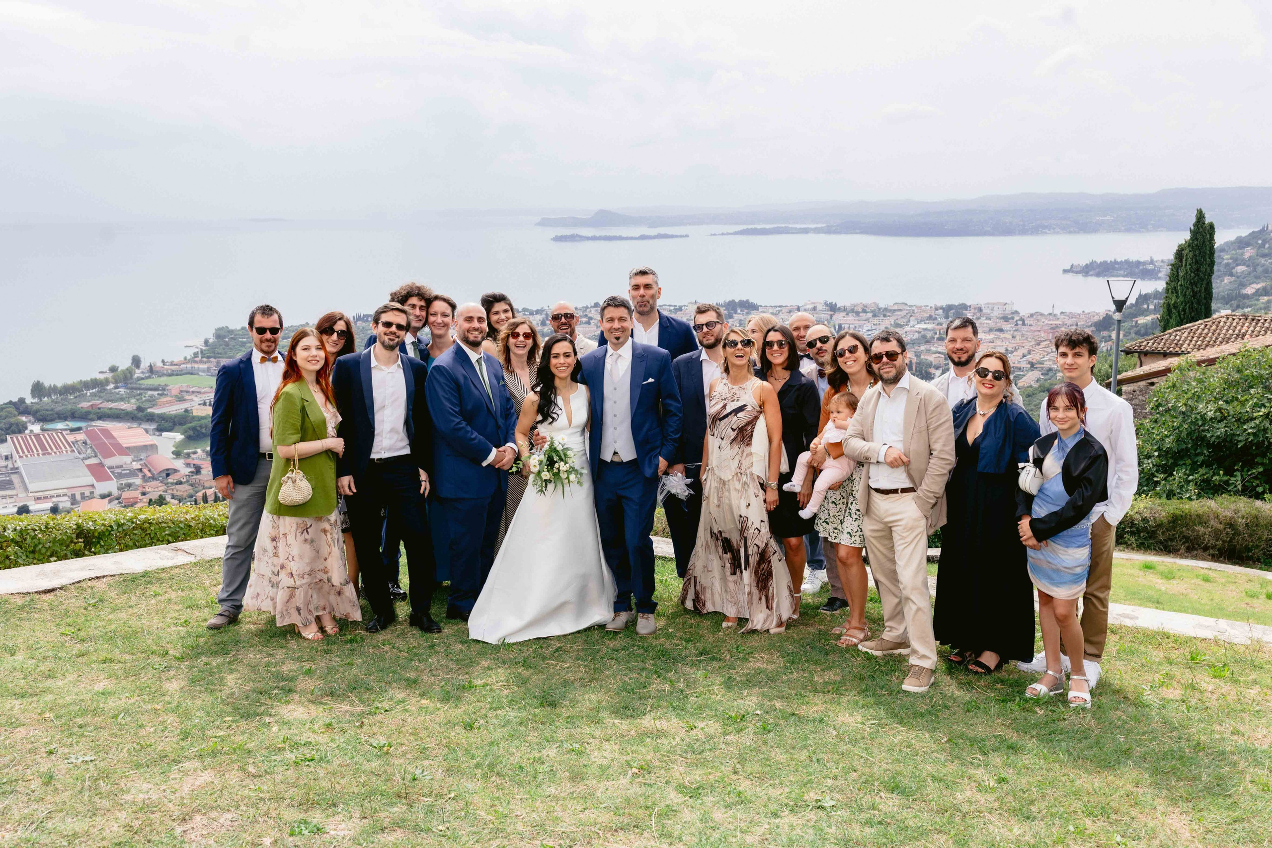 Wedding Lake Garda | Hotel Ville Montefiori. Hochzeitsfotograf Deutschland & Destination Weddings | Moderne Hochzeitsfotografie