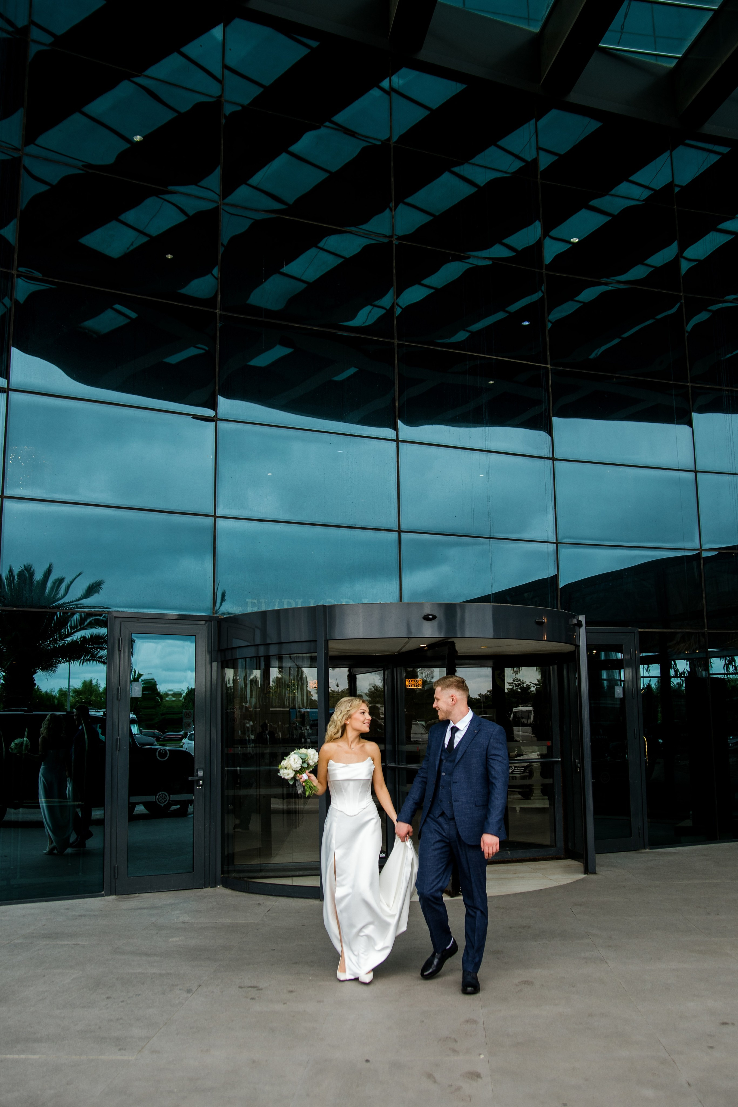 Wedding at Dreamland Oasis Hotel in Batumi. Свадебные фотографы в Грузии, Армении. Макс Коваленко и Лара Татосян. Свадебный видеограф