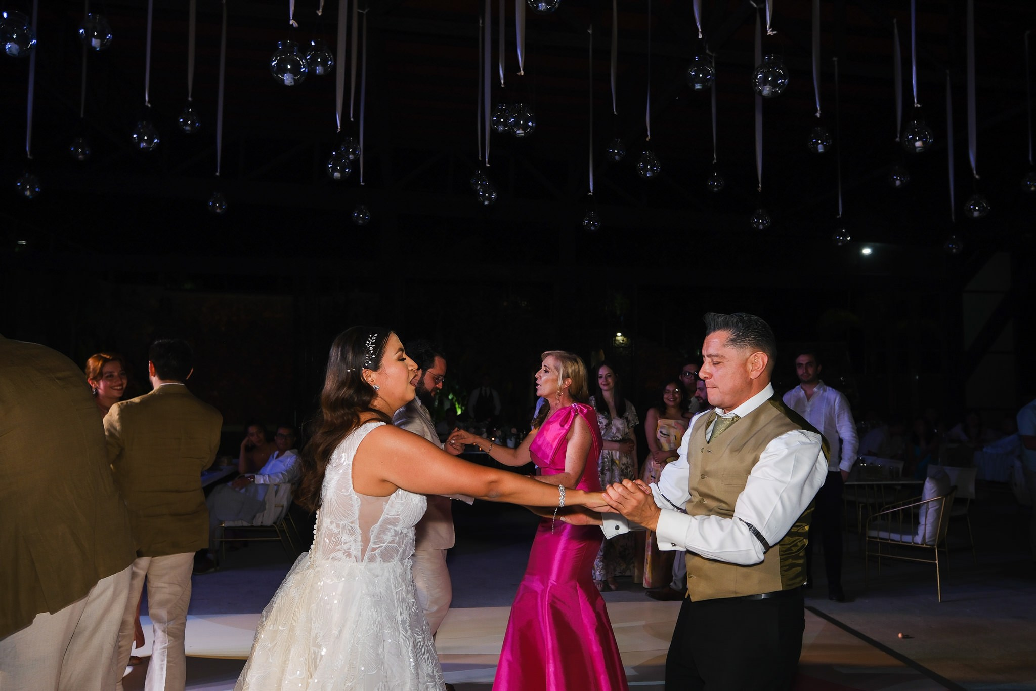 Dany & Rui / Tepoztlan. Wedding and family photographer in Mexico City