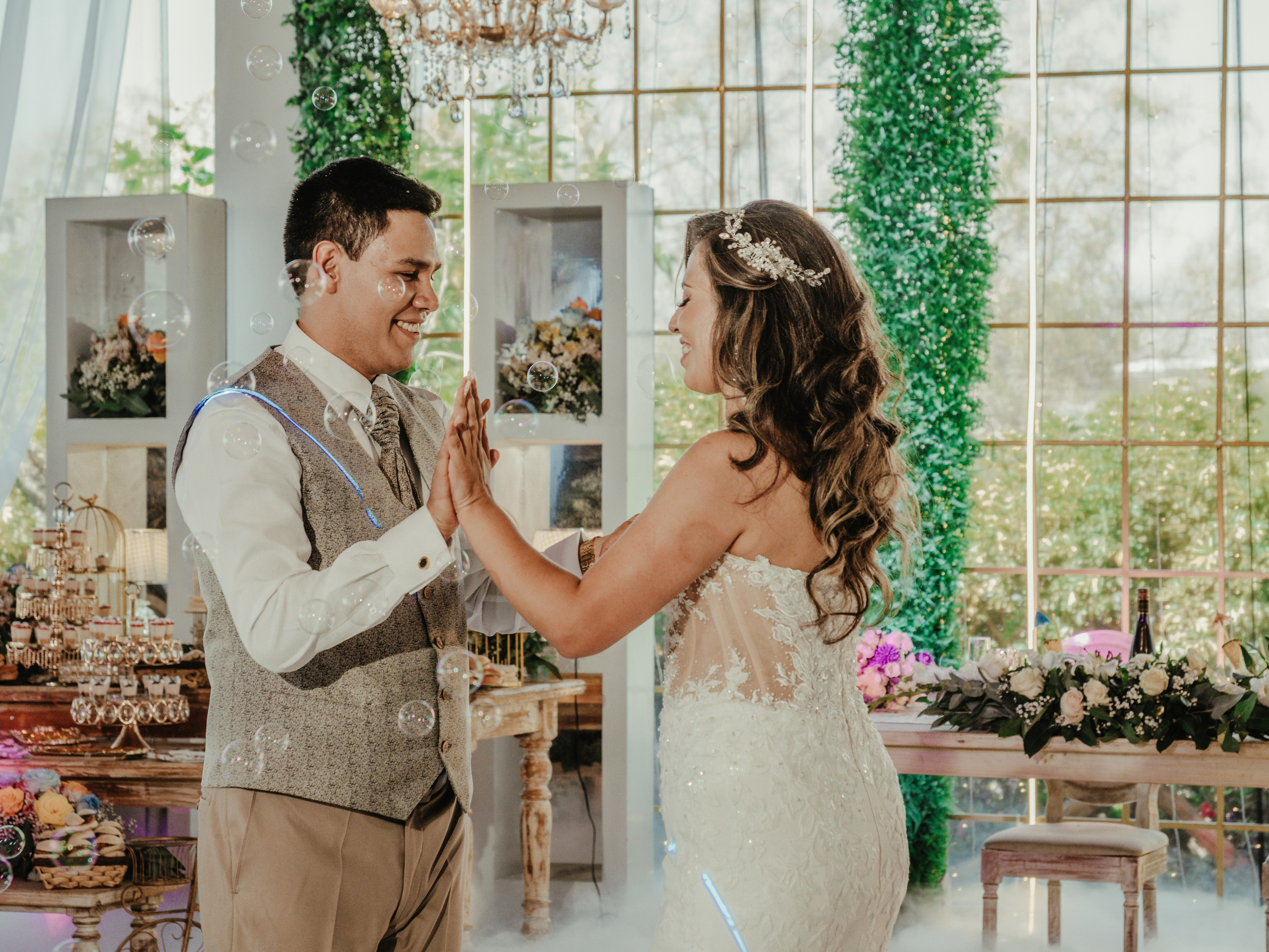CARLA Y MARIO BODA RELIGIOSA. Studio KVTA | Fotografía y Video de Bodas en Arequipa
