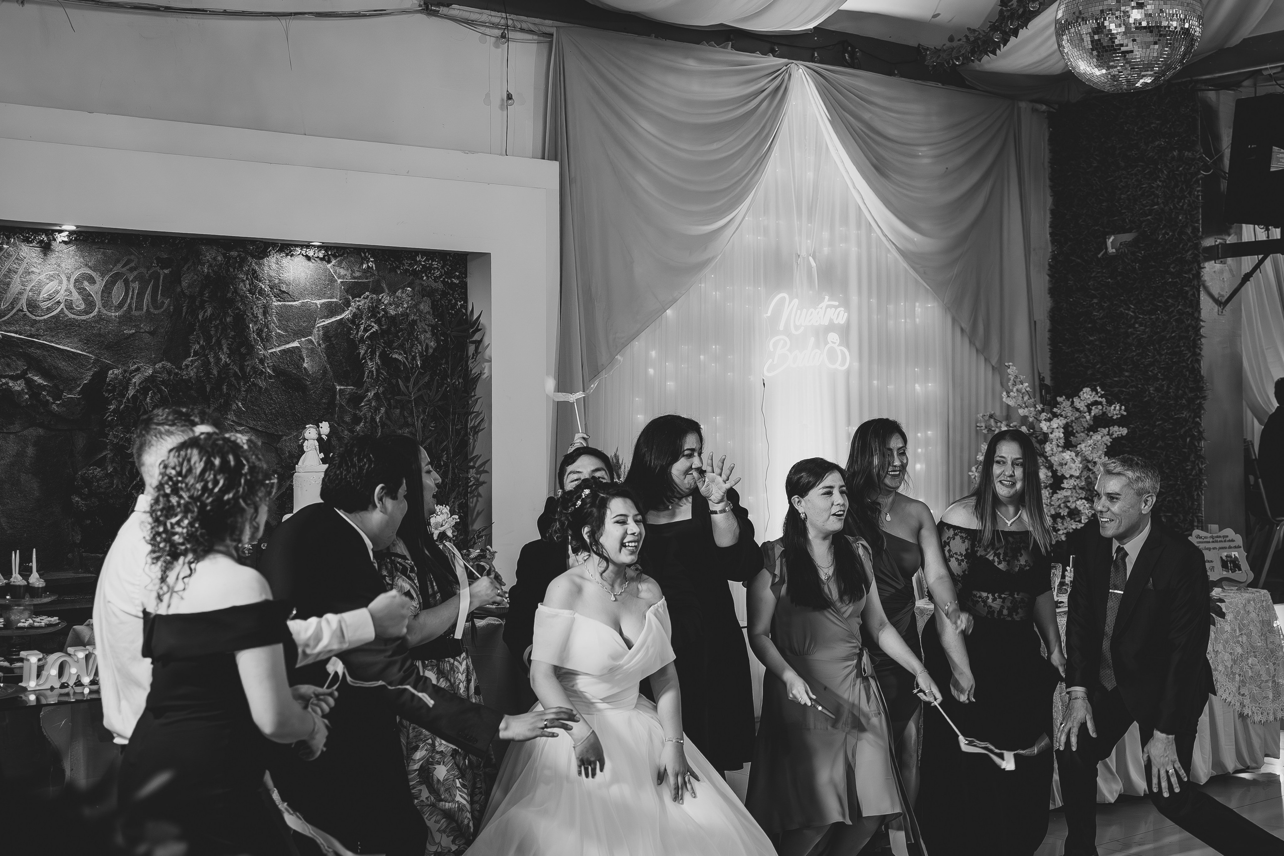 ALEJANDRA + RODRIGO BODA RELIGIOSA. Studio KVTA | Fotografía y Video de Bodas en Arequipa