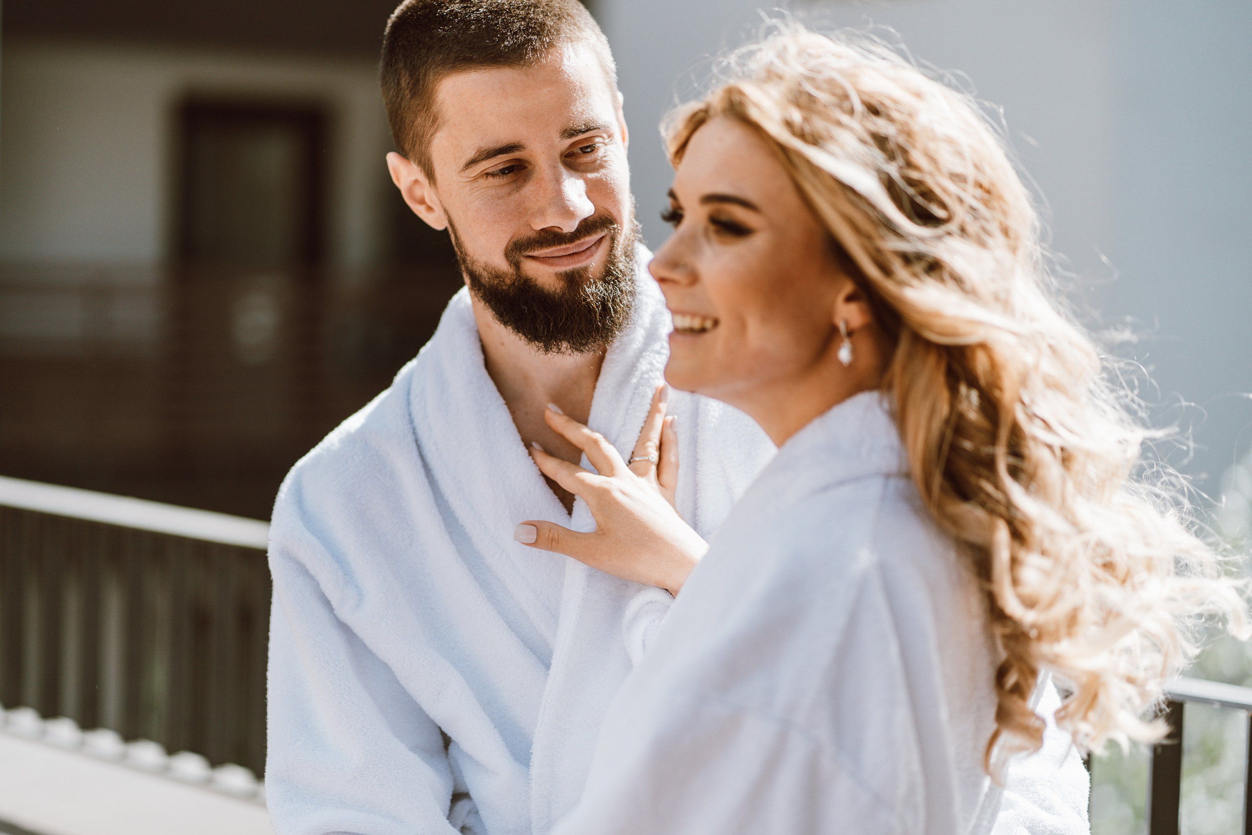 Der Bräutigam. Hochzeits- und Reportagefotograf für München, Regensburg, Deutschland RED LINE Media