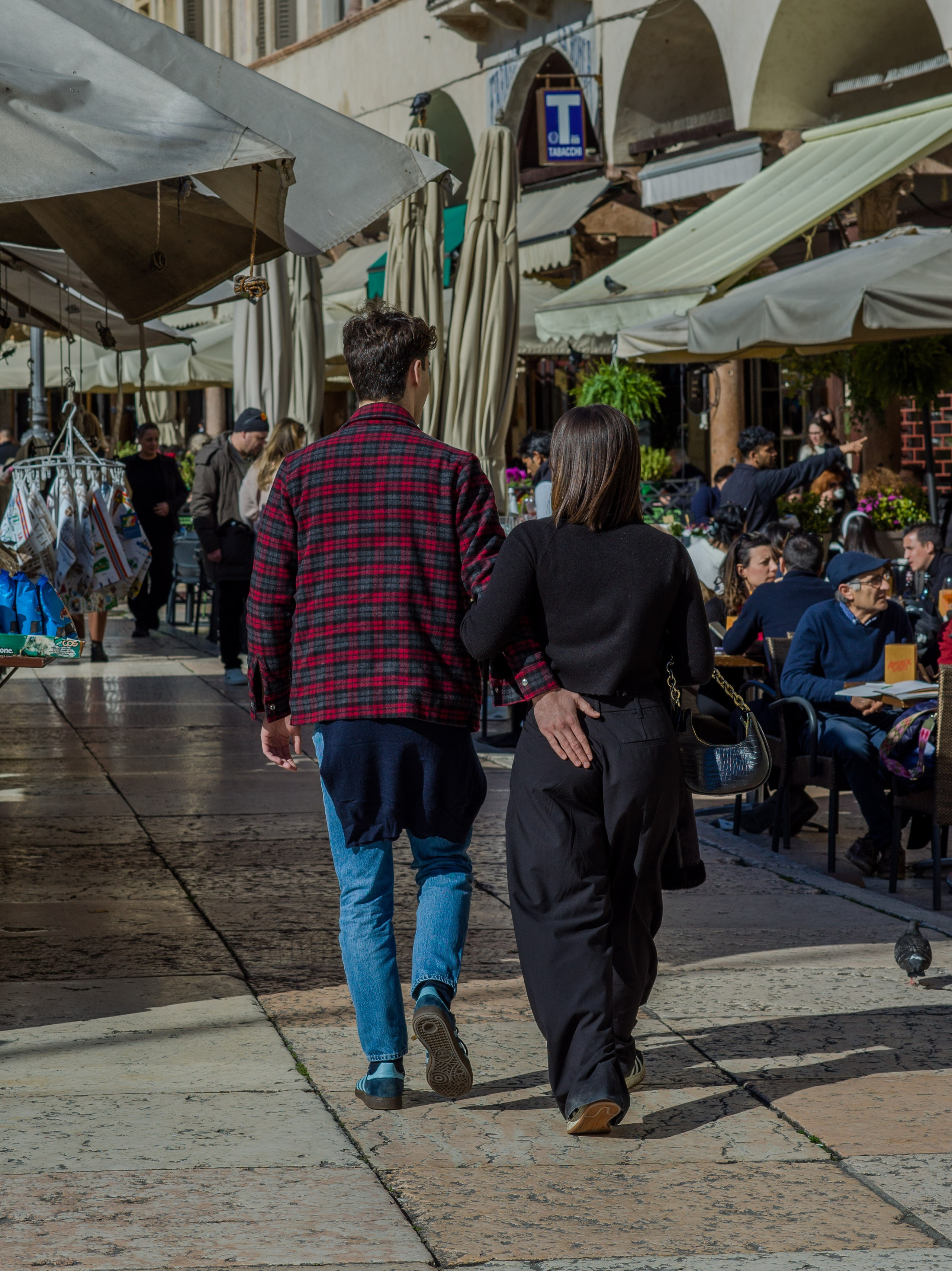 Уличная фотография в Италии | Street photo Milano, Verona, Como. Ale Kor — Фотограф в Италии | озеро Комо, озеро Гарда, Верона, Доломиты