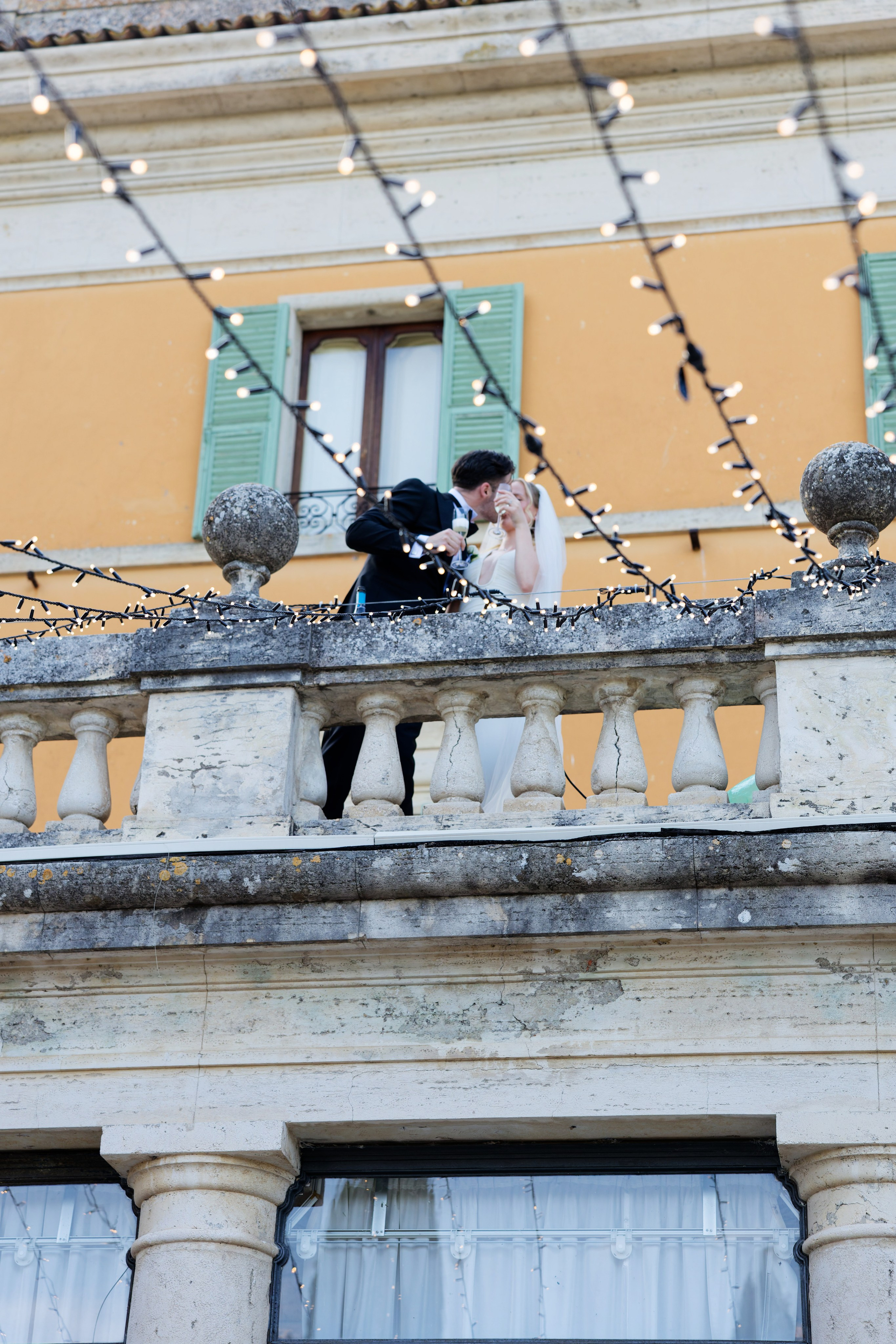 Wedding at La Torre di Pila, Umbria, Italy