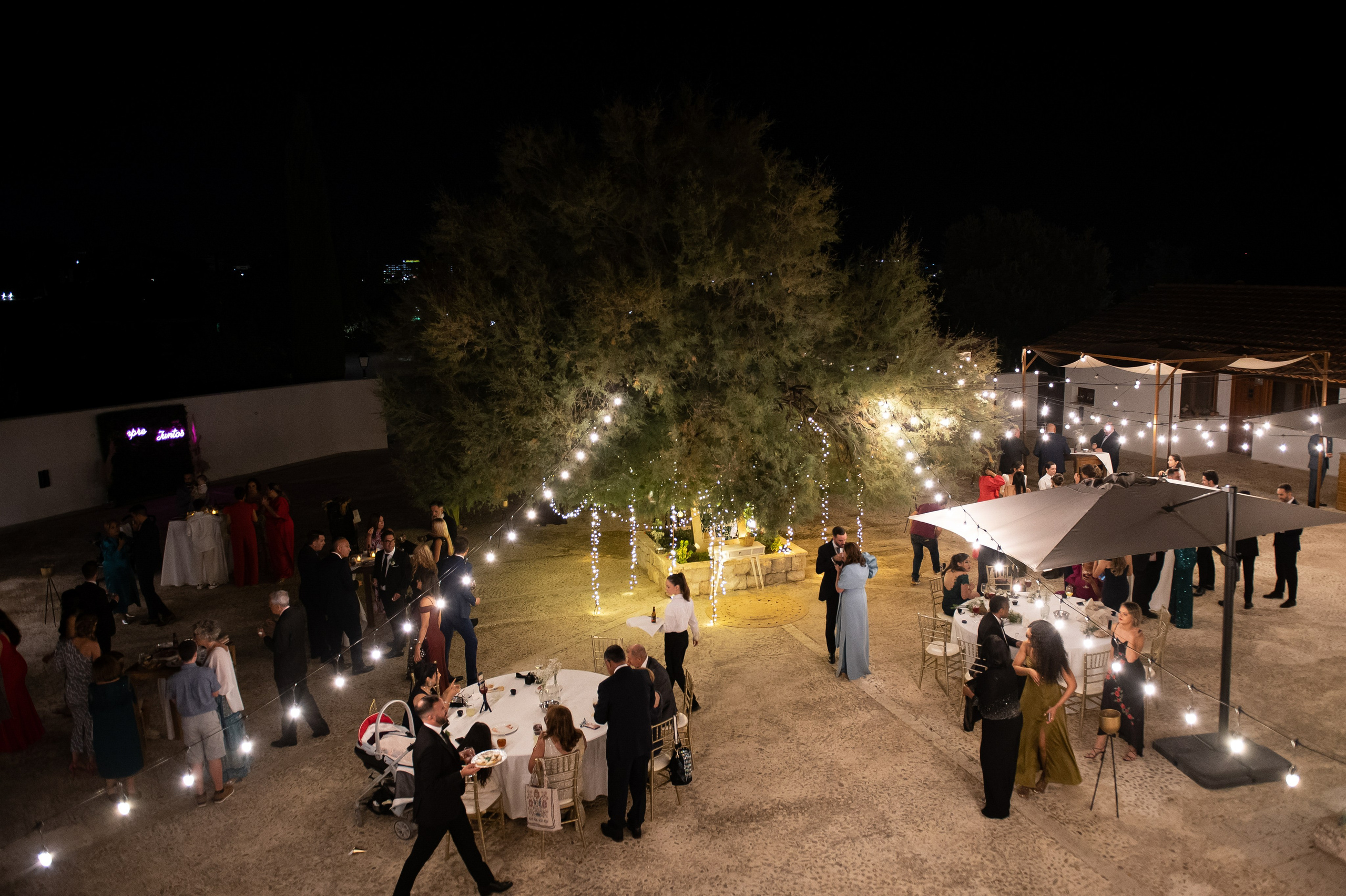 Ingrid & Daniel. Wedding photographer in Spain