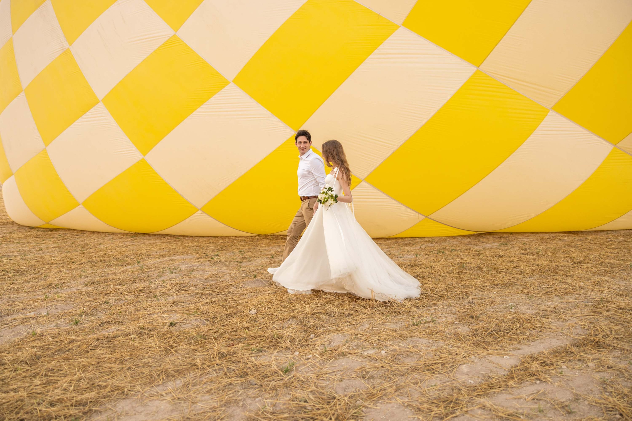Wedding photo shoot in cappadocia. Julia Ganch I Fashion Wedding Photography I Cappadocia Turkey