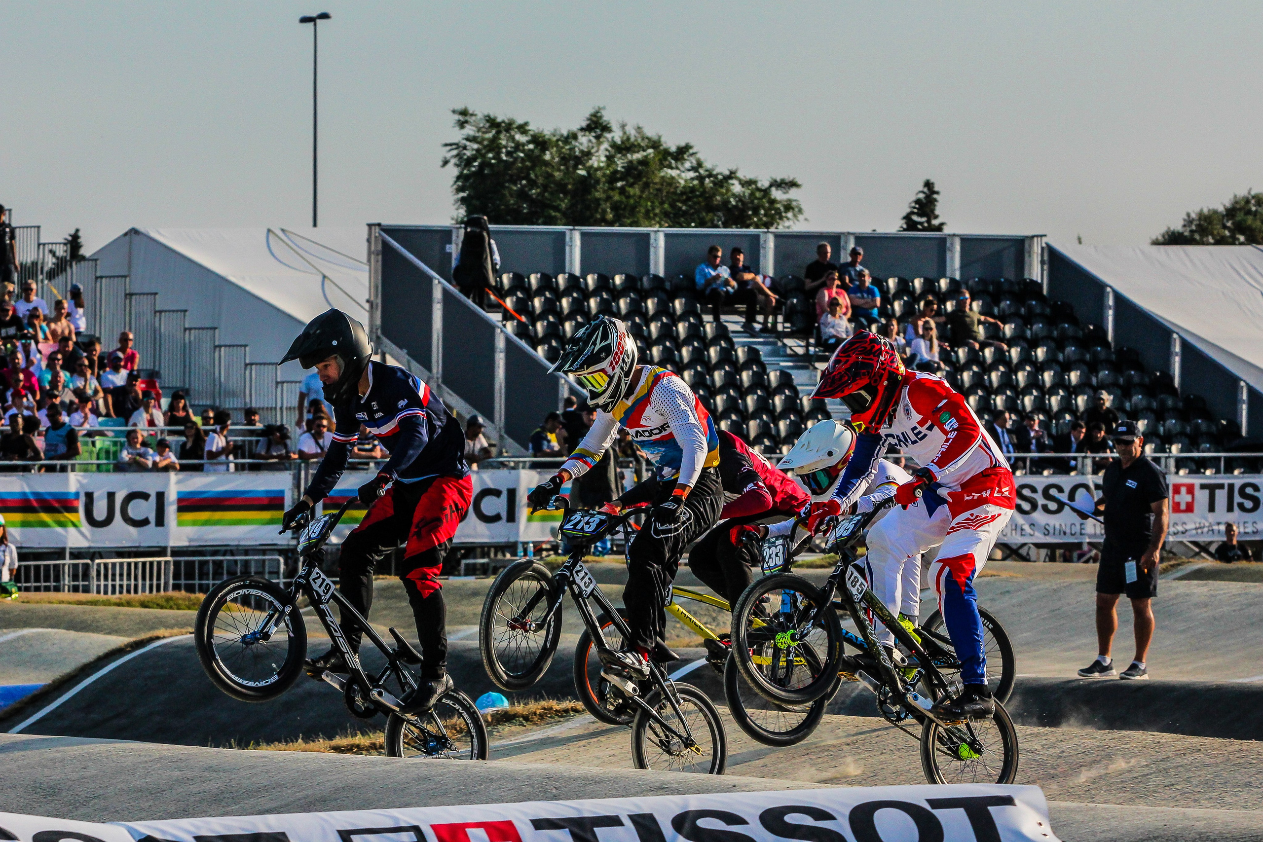 İdman Fotoqrafiyası Portfolio | Peşəkar İdman Çəkilişləri Bakı. Məhsul Fotoqrafı Bakıda