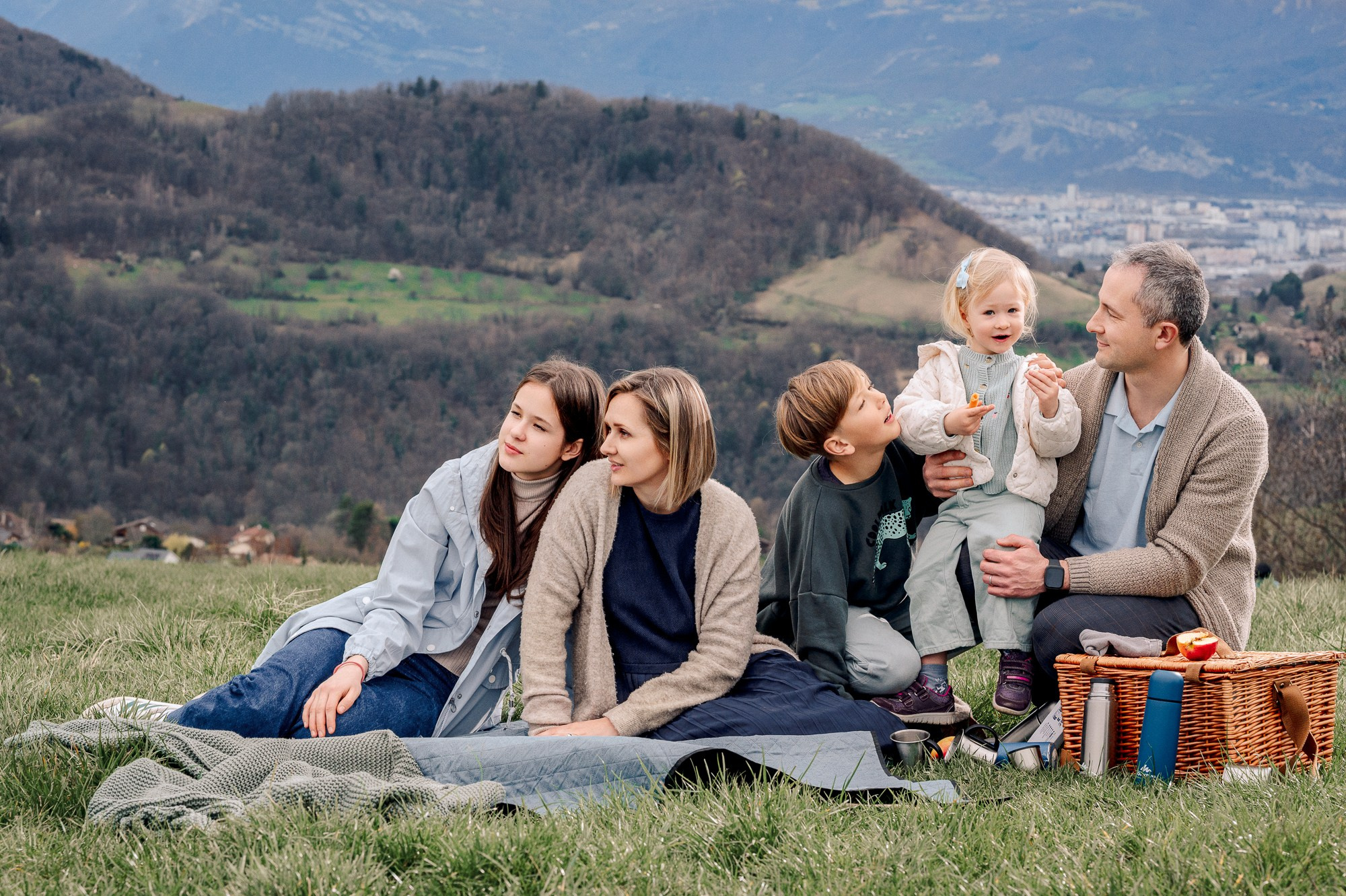 Famille. Ksenia Saulnier Photographie — Photographe de famille, grossesse et nouveau-né à Grenoble et dans l’Isère
