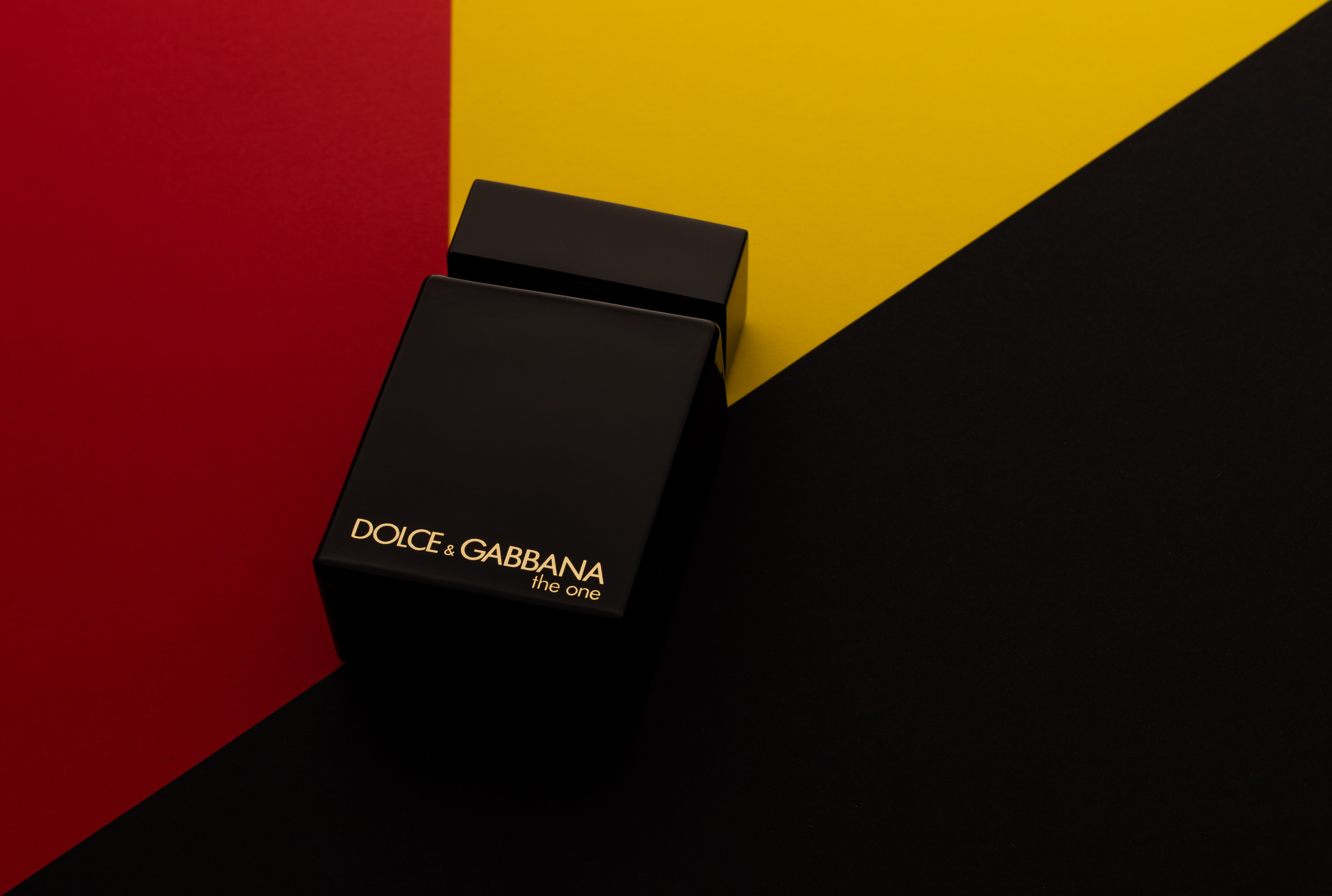 Commercial. Fotografie, fotografie nuntă, fotografie comercială