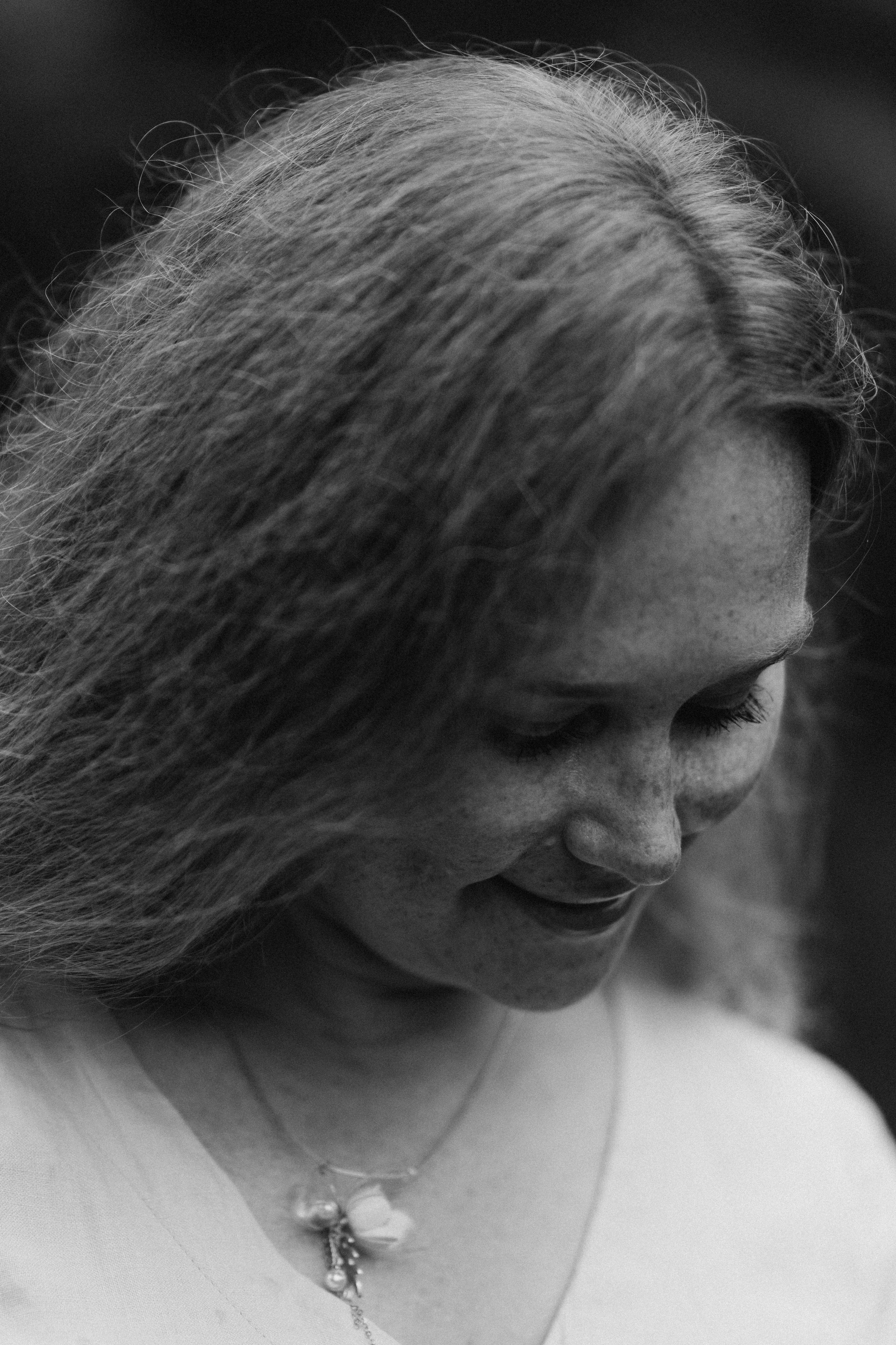 Kaivopuisto. Wedding and potrait photographer in Helsinki Vickan O