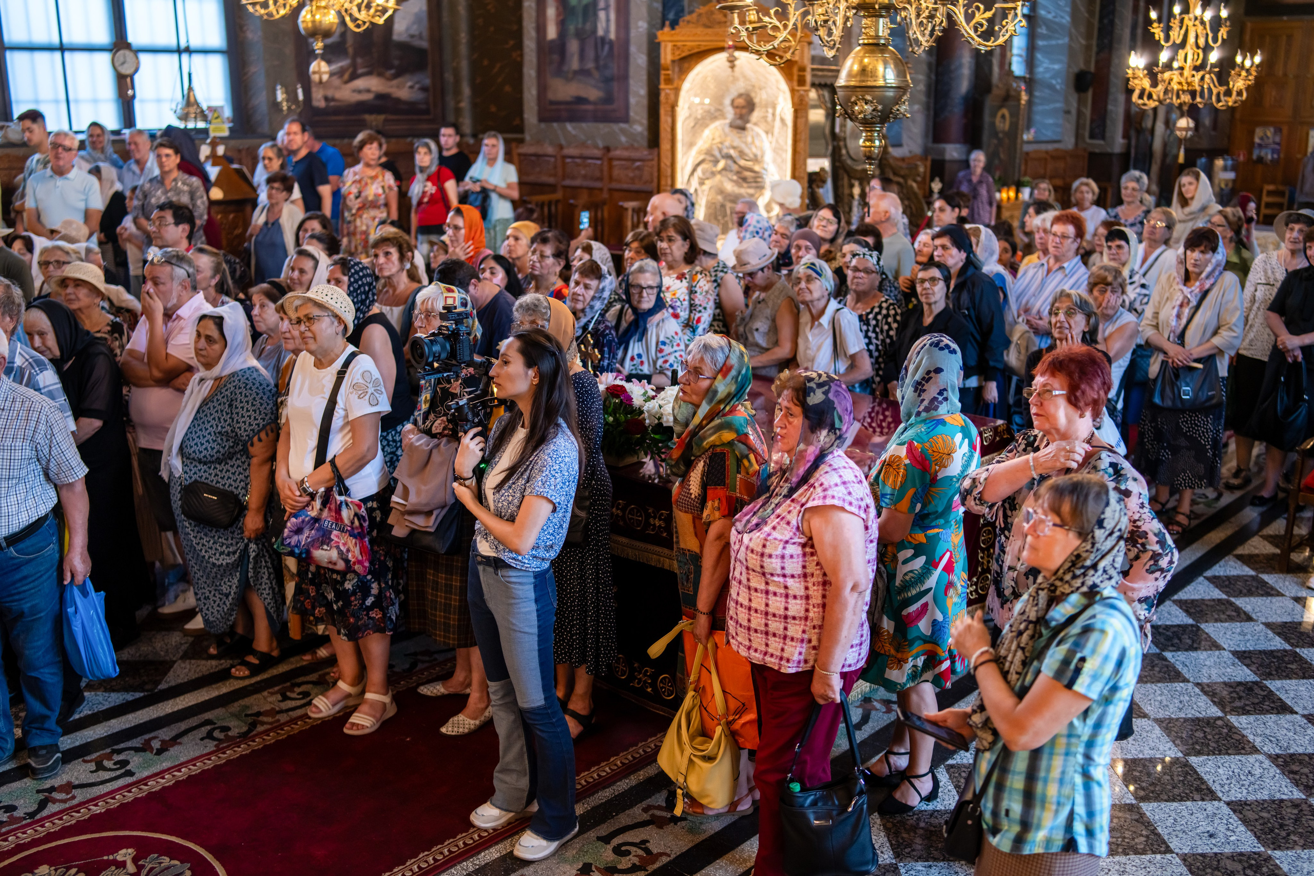 Hram Biserica Sfânta Vineri din Ploiești. Mihai Alexandra Events