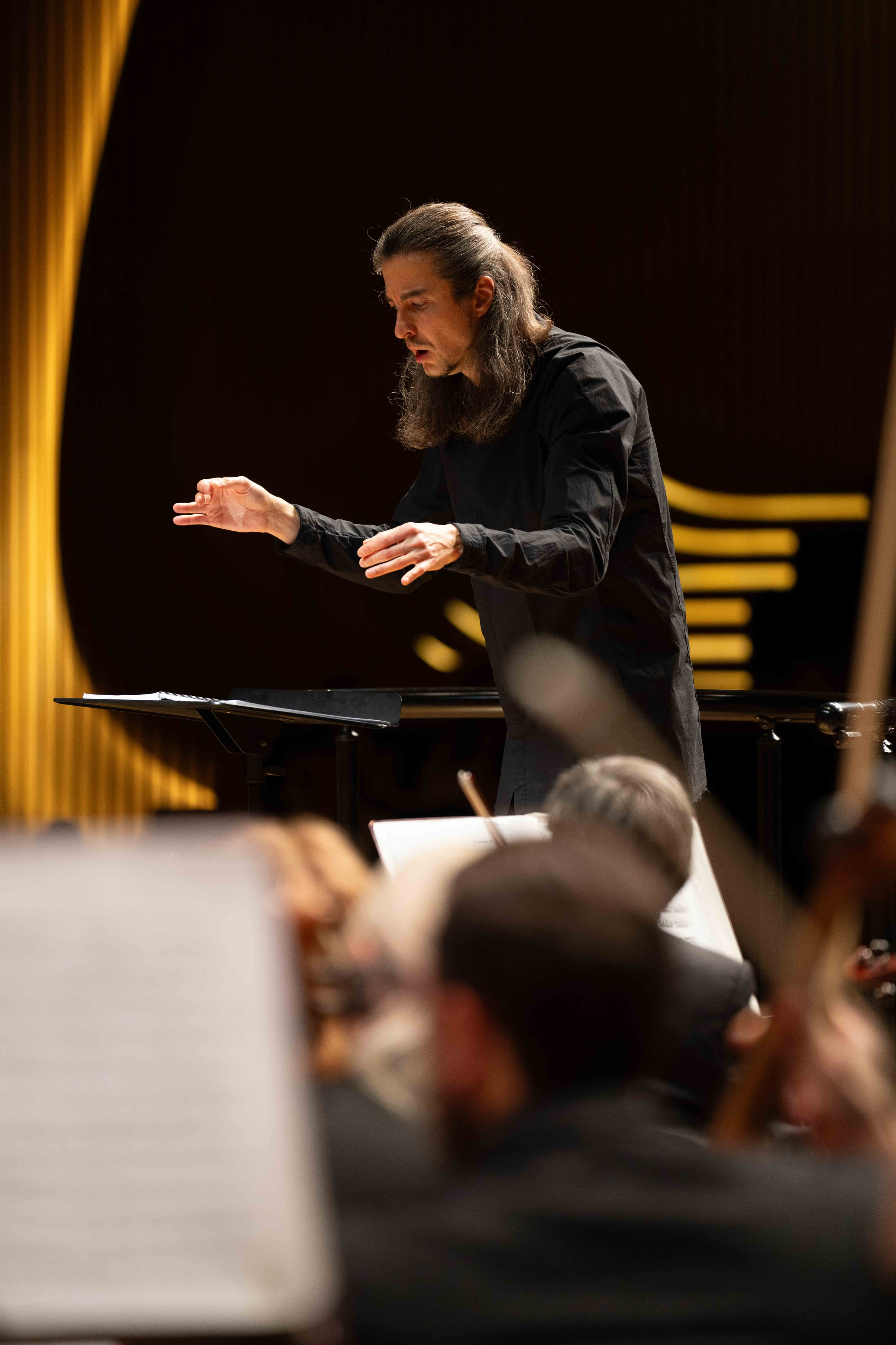 The Tchaikovsky Academic Grand Symphony Orchestra in Baku. Wedding&Event photographer Ismail Rzayev in Baku