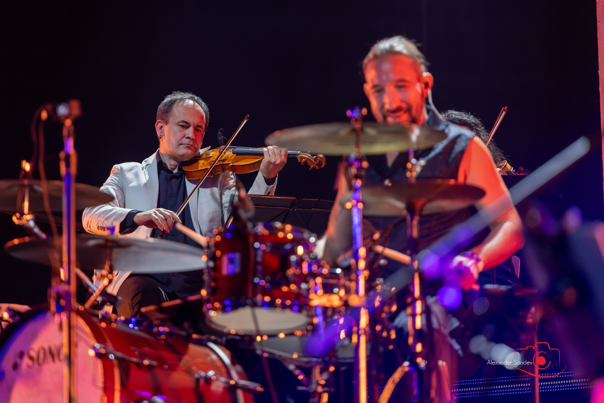 МОЛЕЦ на живо в НДК - 04-05.11.2025 г. Александър Сандев - website