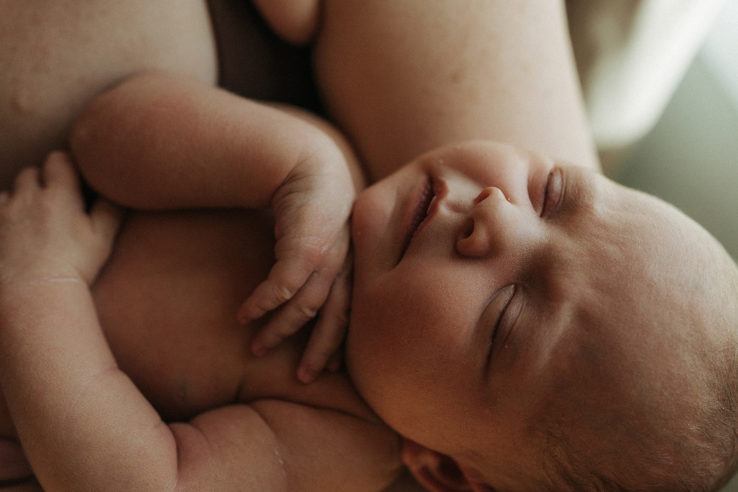 Newborn Photography at Home – Soft & Natural Moments. Alisa Tant — Family and newborn photographer Bucks County, Montgomery county, Philadelphia, NJ