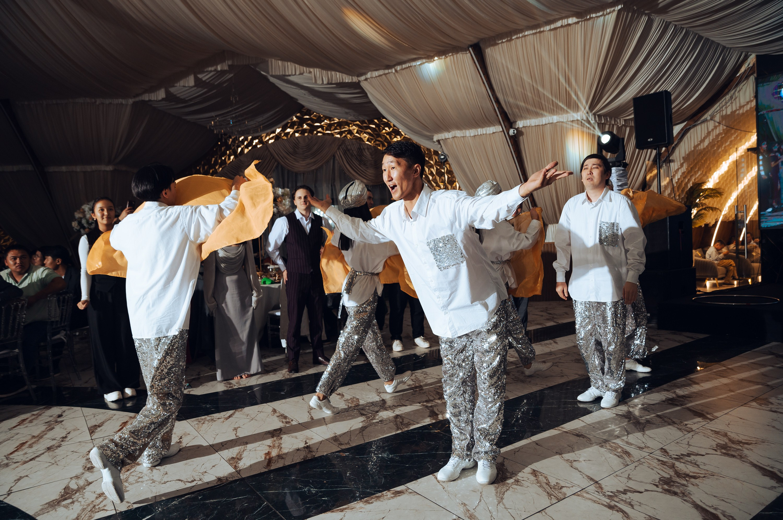 MAHMUD & AIDAI. Фотограф в Бишкеке Андрей Кавешников