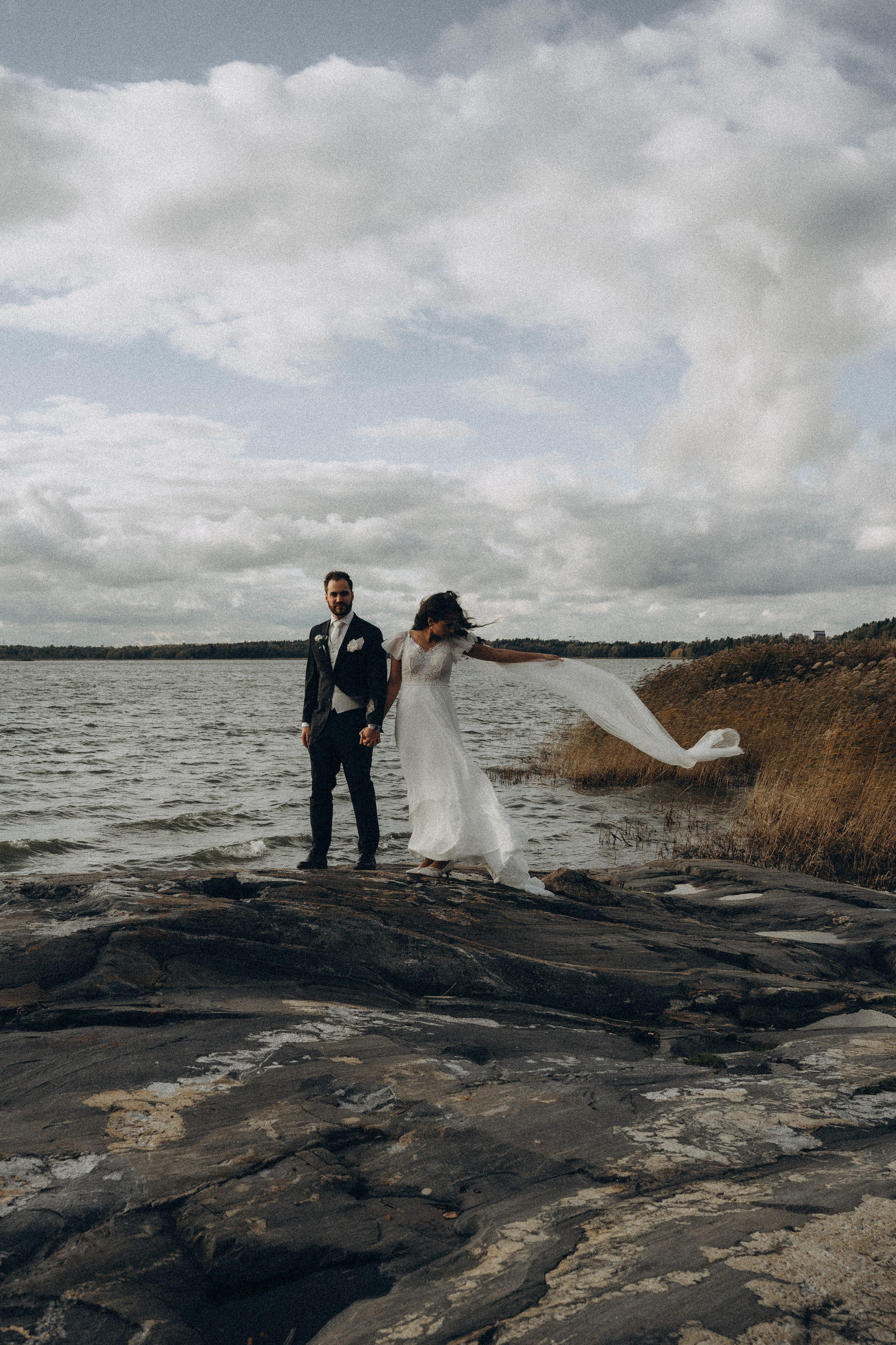 W&S. Wedding and potrait photographer in Helsinki Vickan O