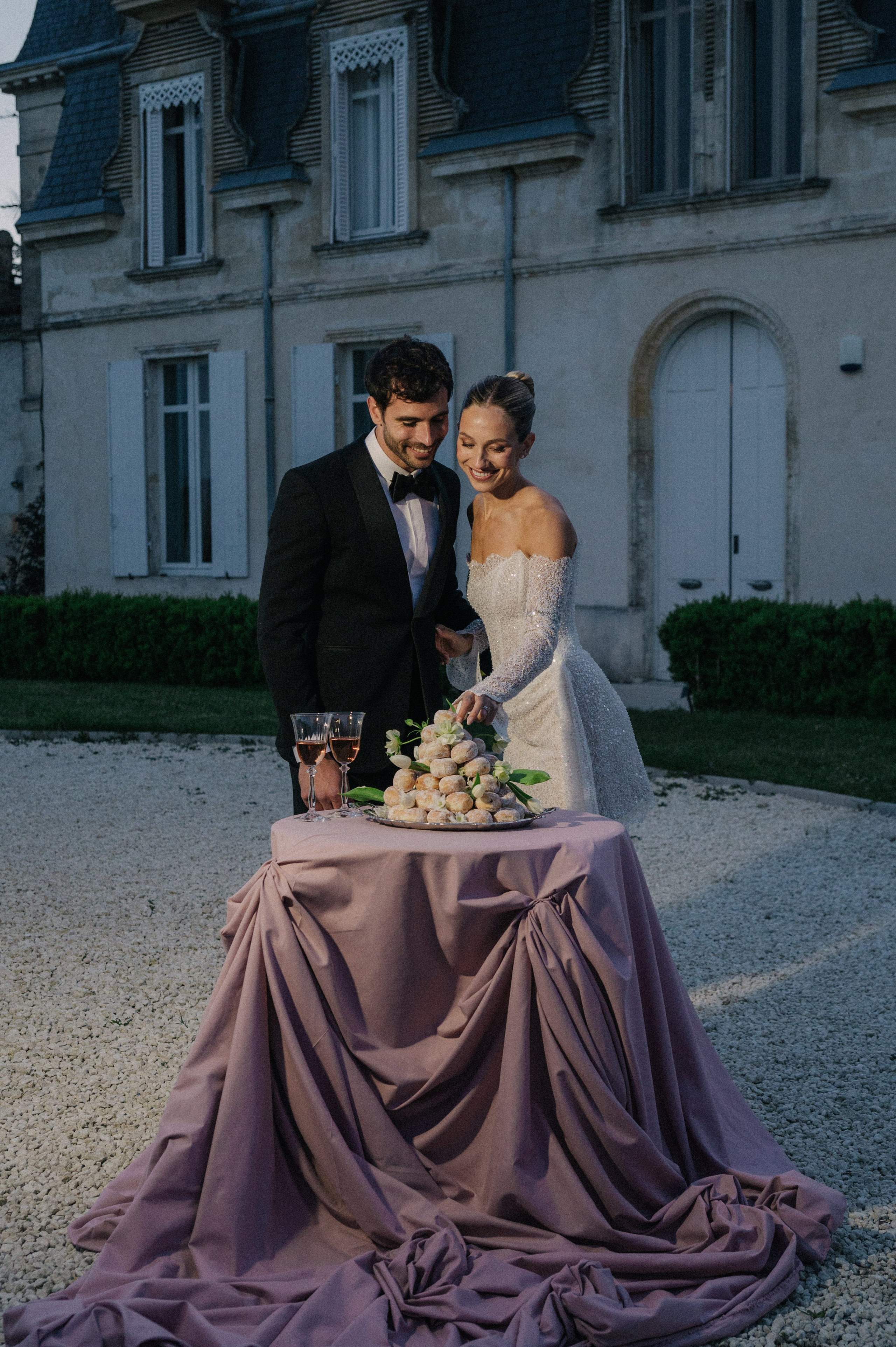 Paula and Tony. Wedding and commercial photographer