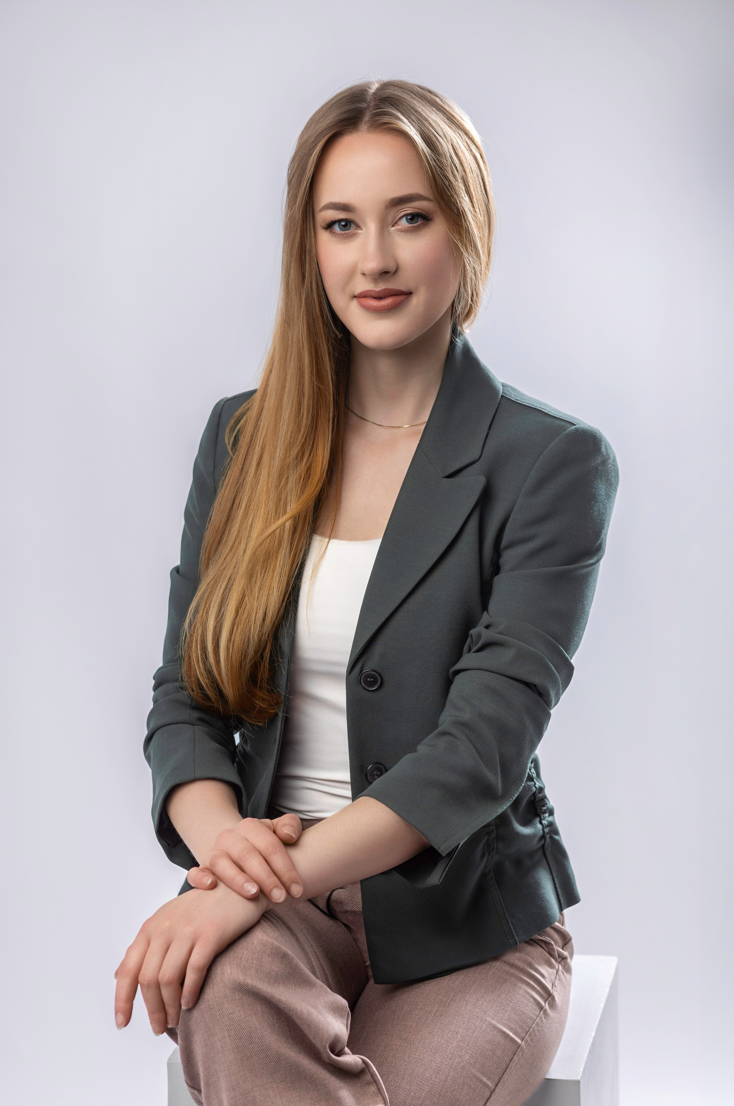 CORPORATE. Triple-A photo studio