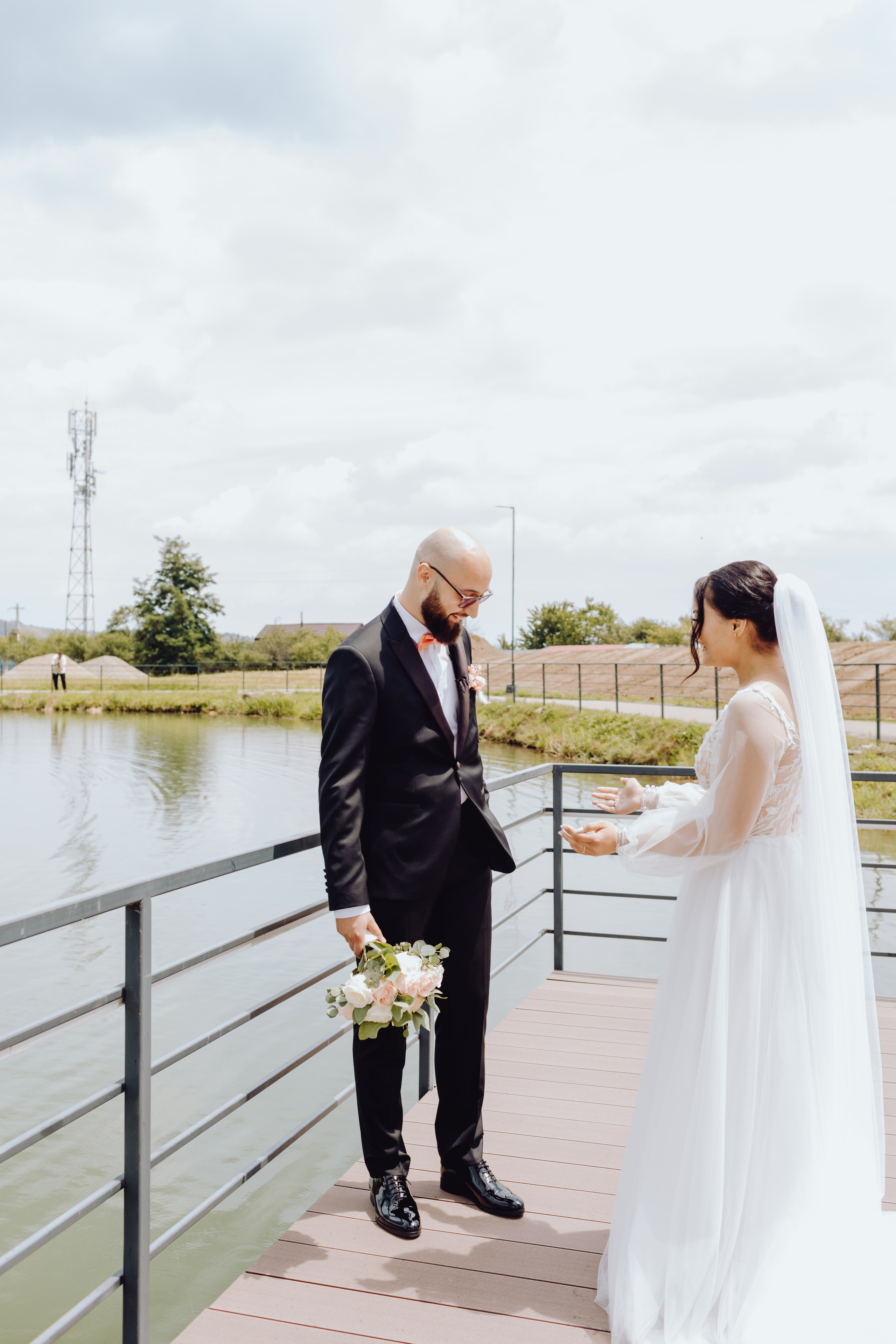 Moise & Delia. Wedding & couple photographer from Romania Rut Vetan
