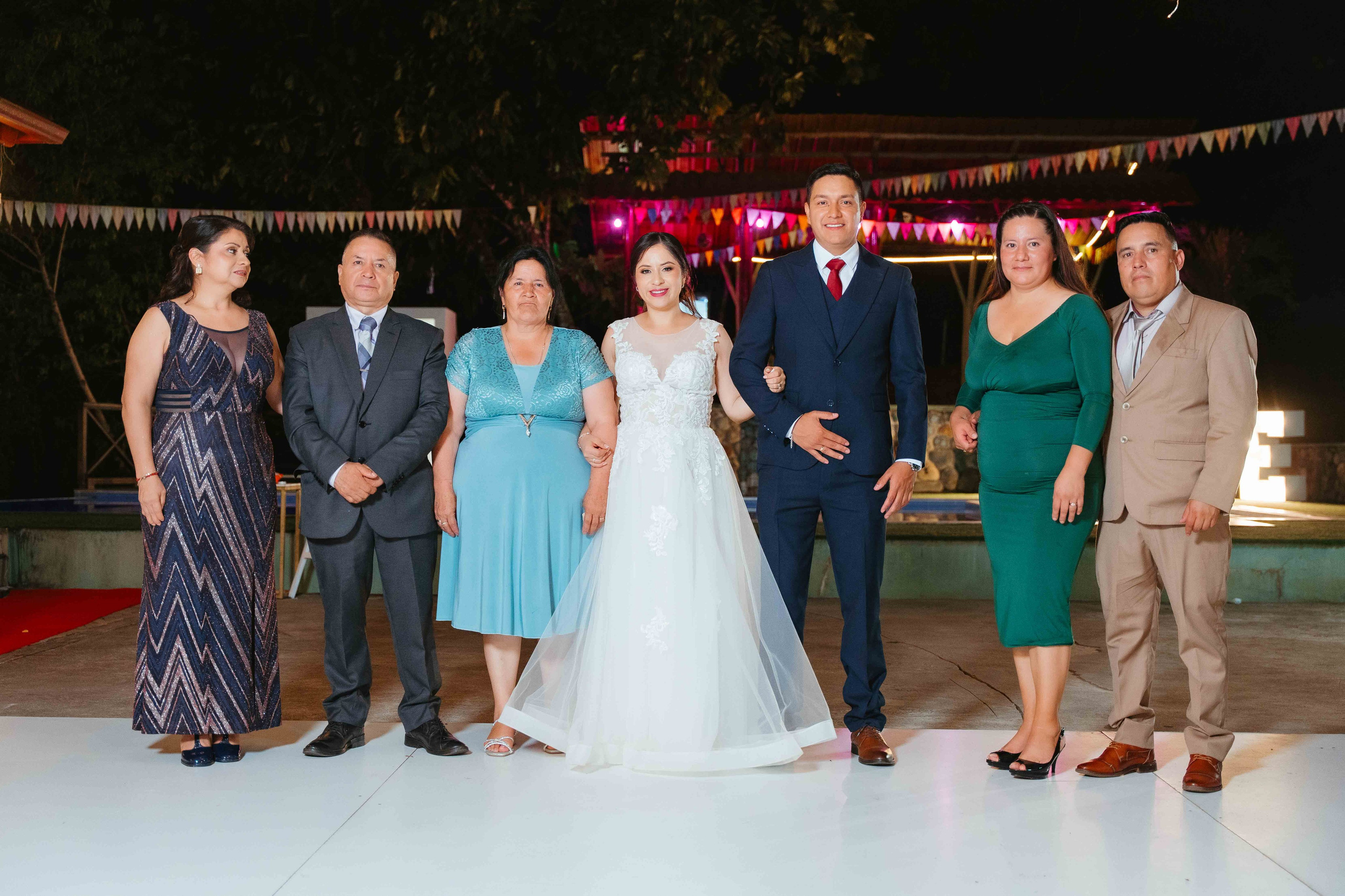 Jennifer y Vladimir. Fotógrafo de bodas en Loja Ecuador | Piero Alvarez PH