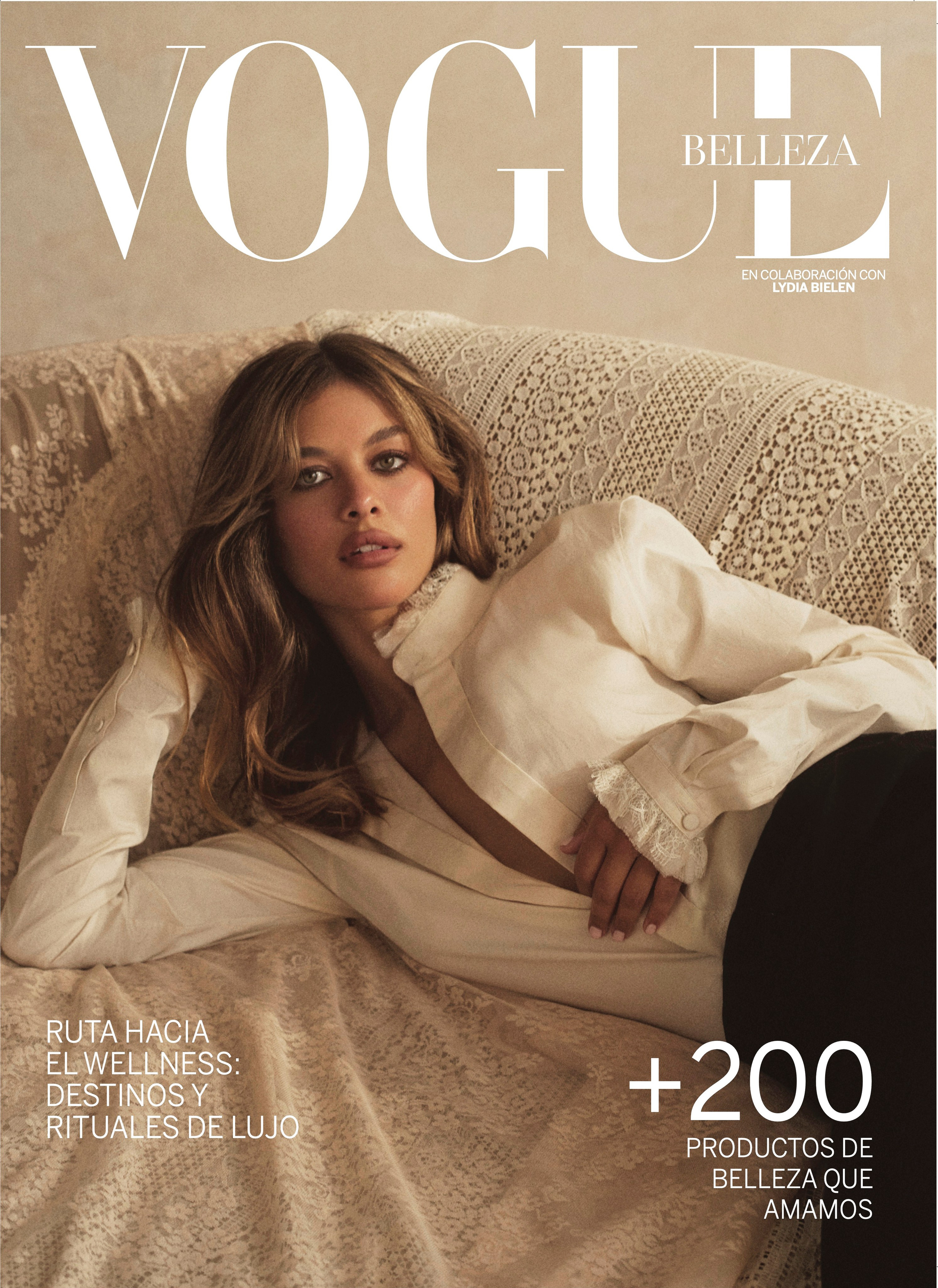 EDITORIAL. Beauty, Fashion and Editorial Retoucher