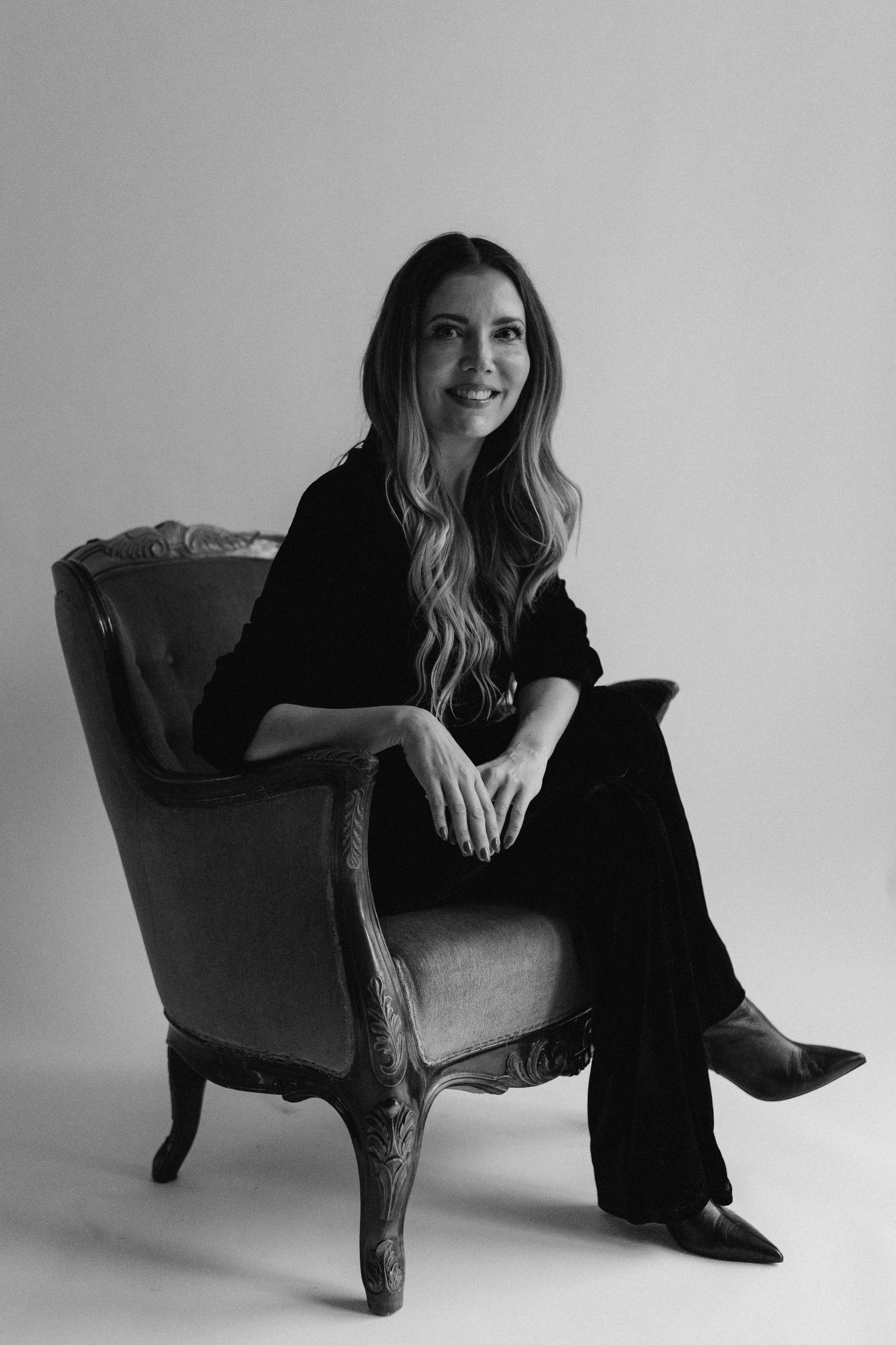 Individuals. Victoria Olonen – Cinematic Portrait Artist | Helsinki & Europe