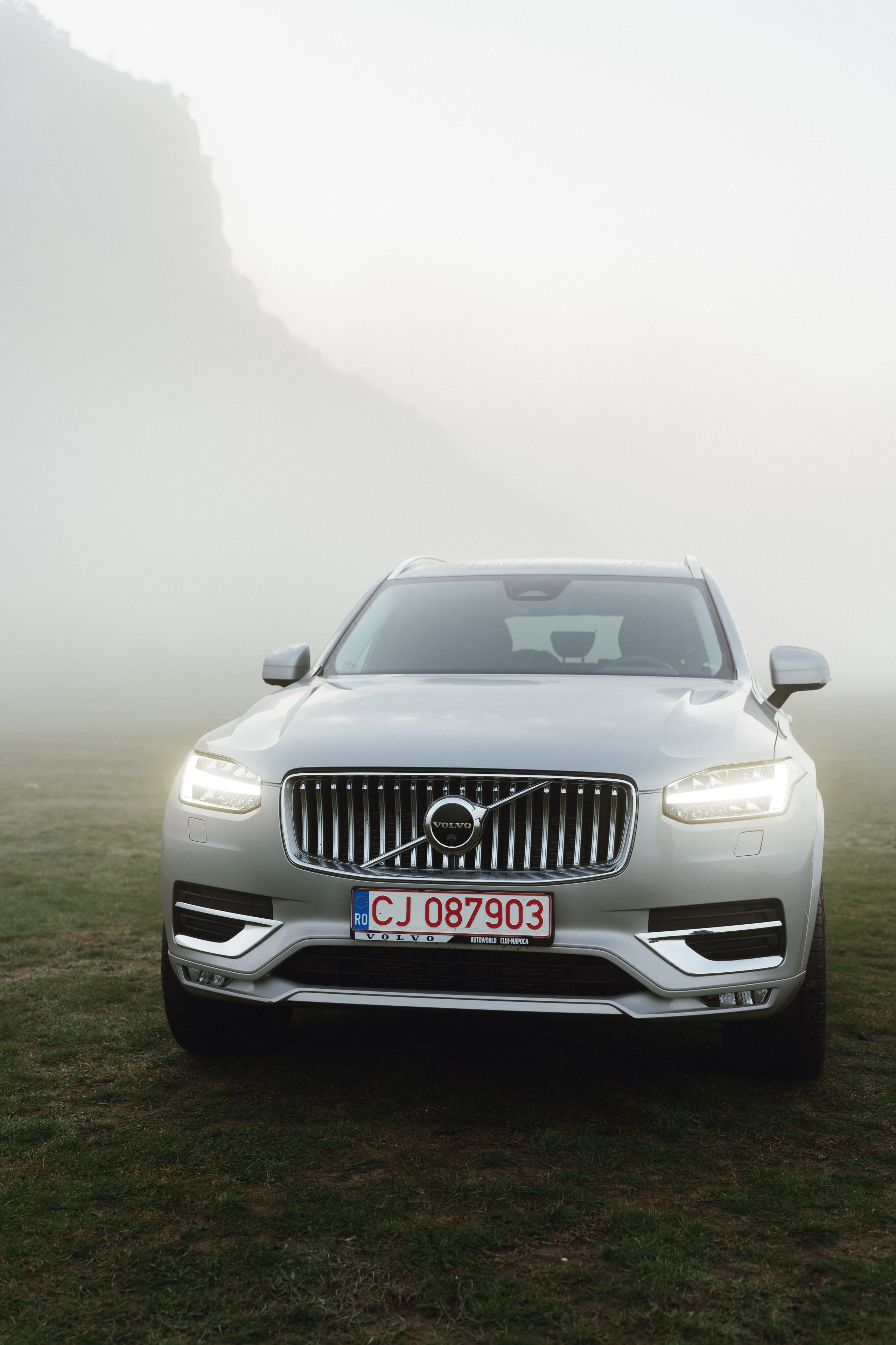 Volvo Cars Romania. Patricia Morenci — Mountain Adventures for the Wild at Heart