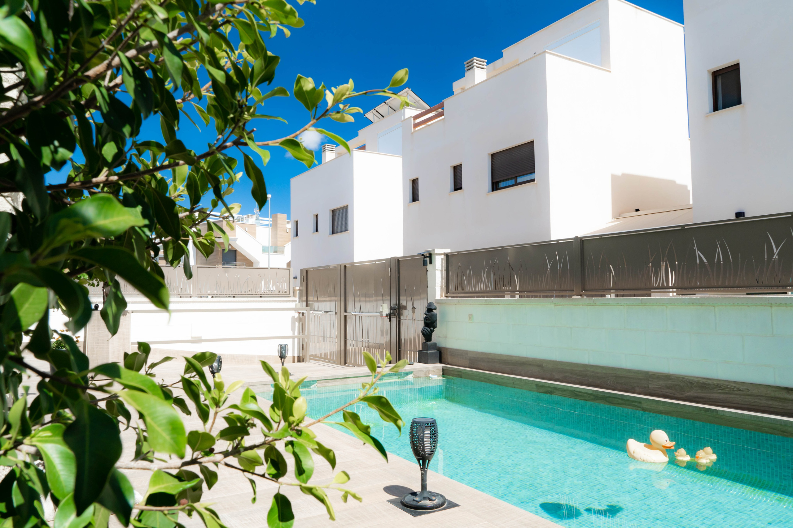 I&M GROUP. Baby Beast