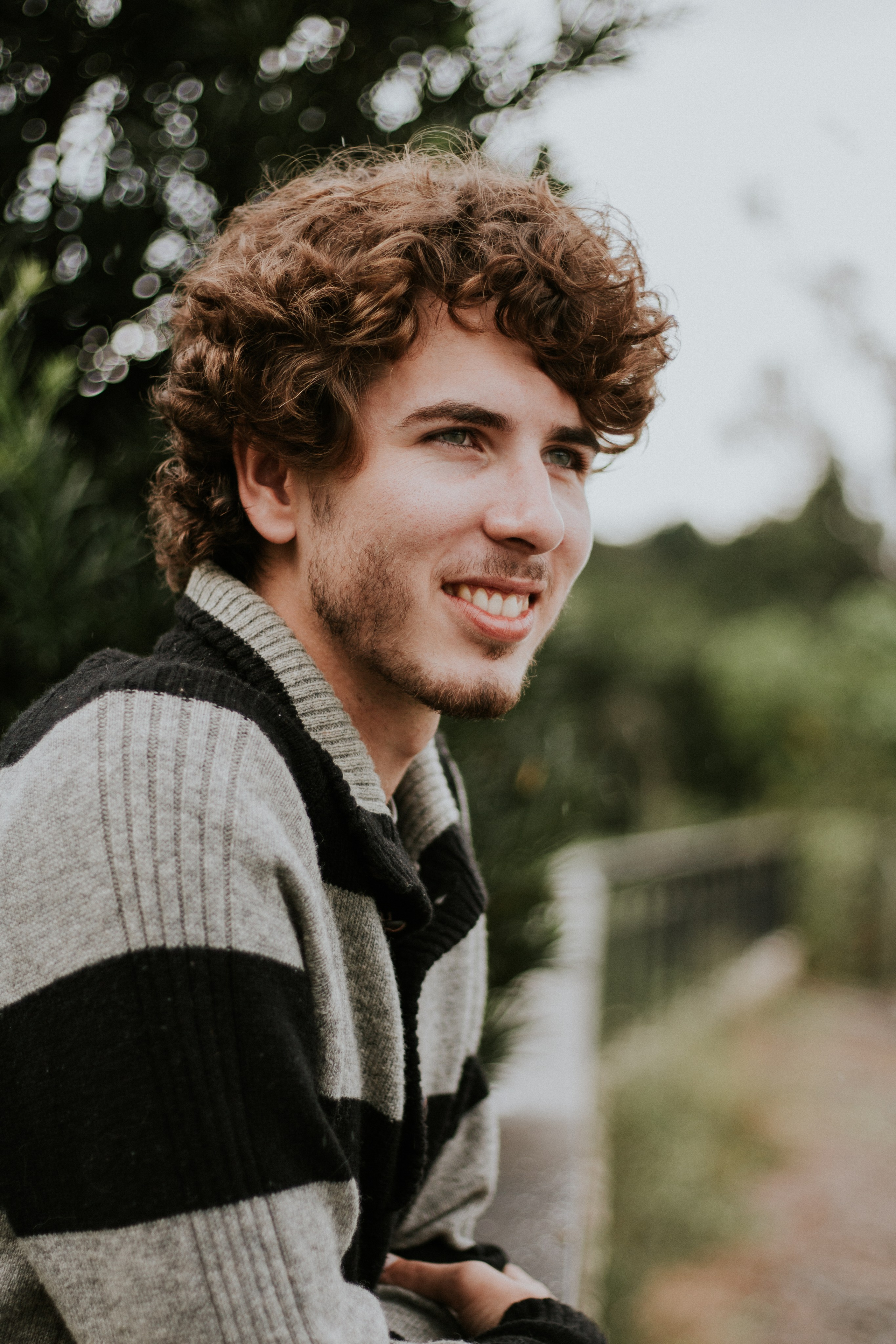 Ensaio Individual ao Ar Livre em Holambra. Joyce Maria Fotografia | Fotógrafa em Holambra