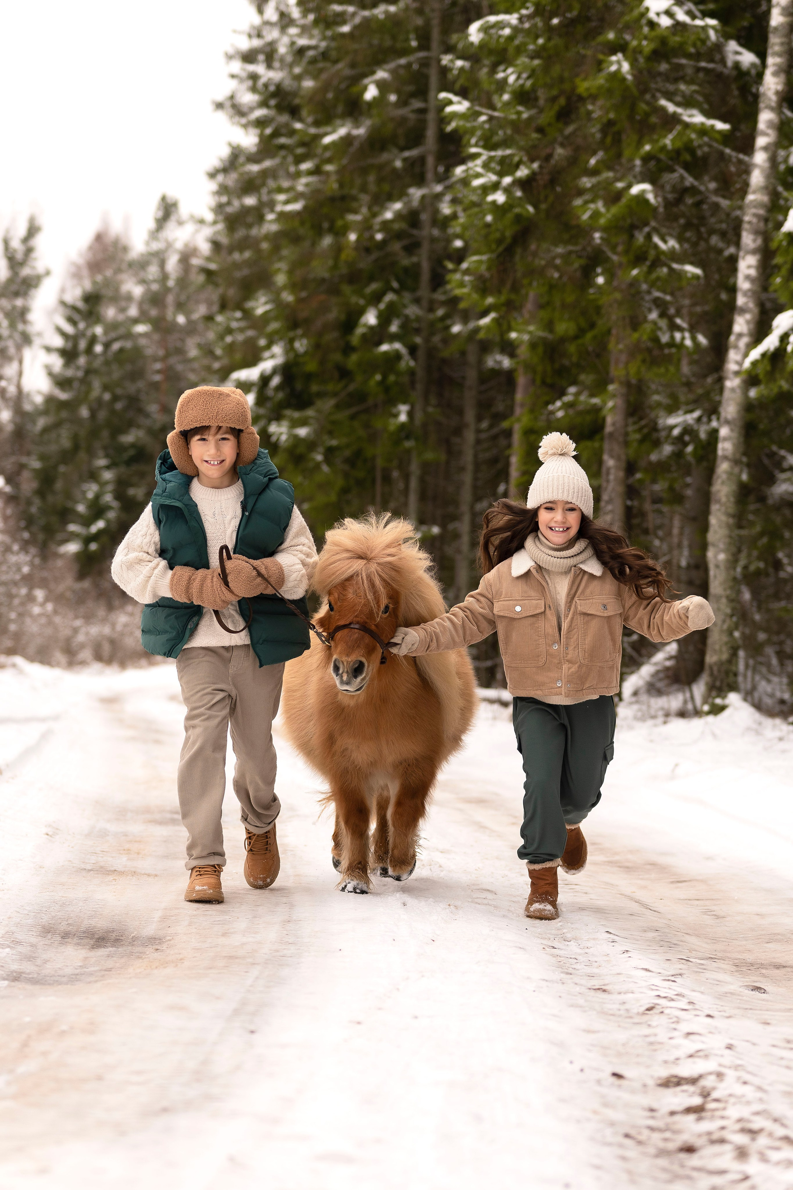 София, Микаэль и пони. Зимняя сказка. Анна Григьян — фотограф ретушёр в Даугавпилсе (Латвия)