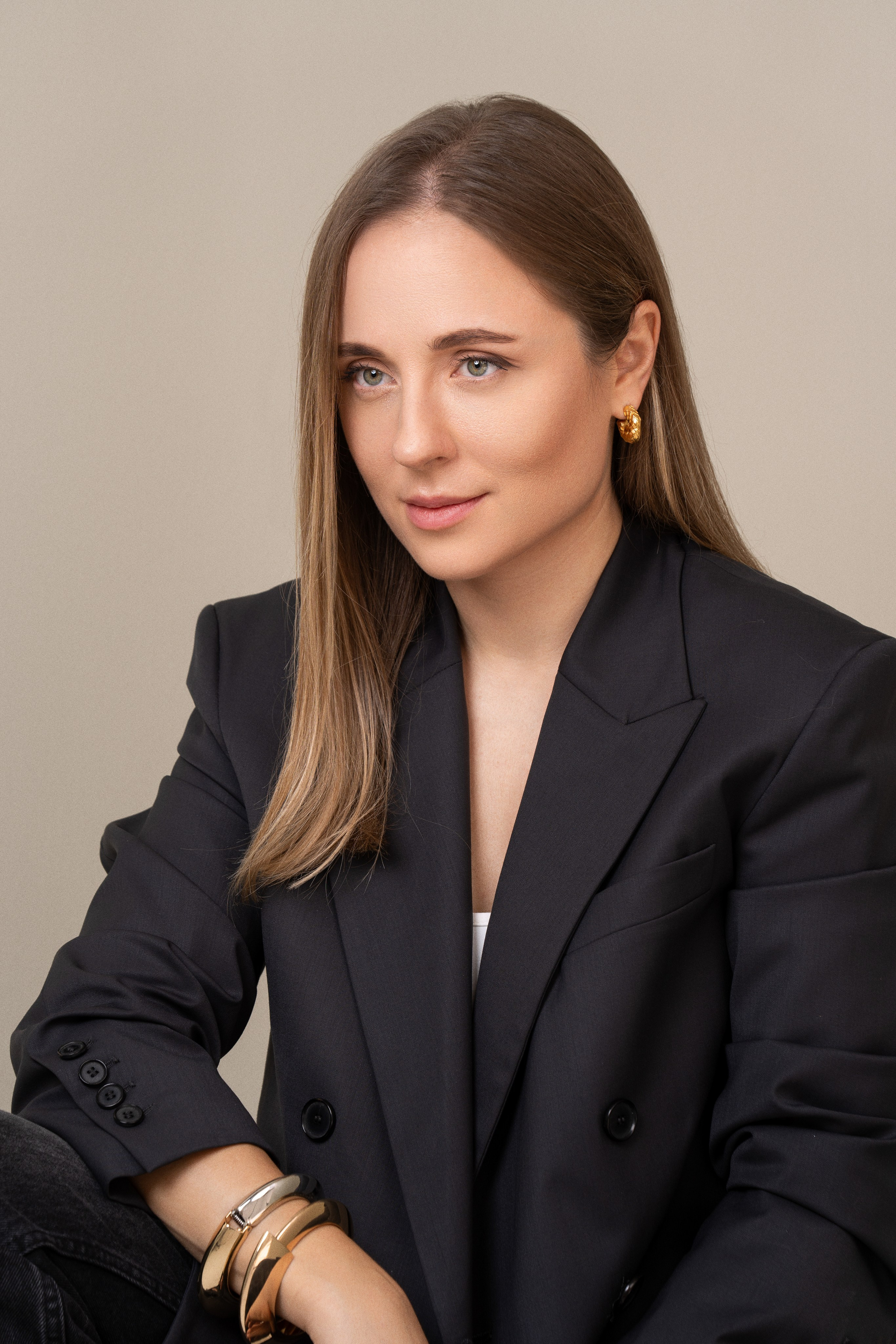 Professional Headshots Dubai — Denys Gromov. Denys Gromov