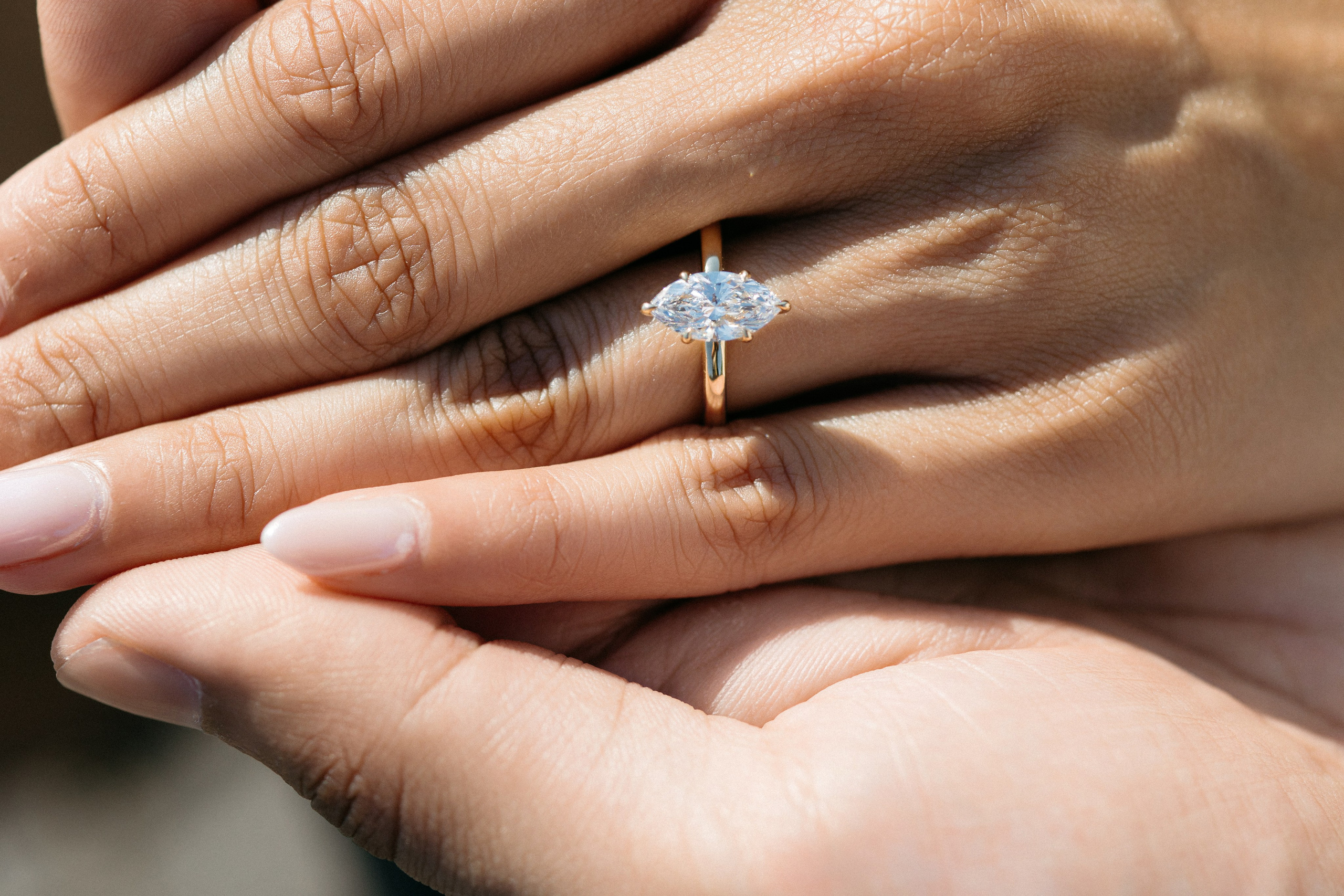 She said yes 💍. Wedding photographer in Italy