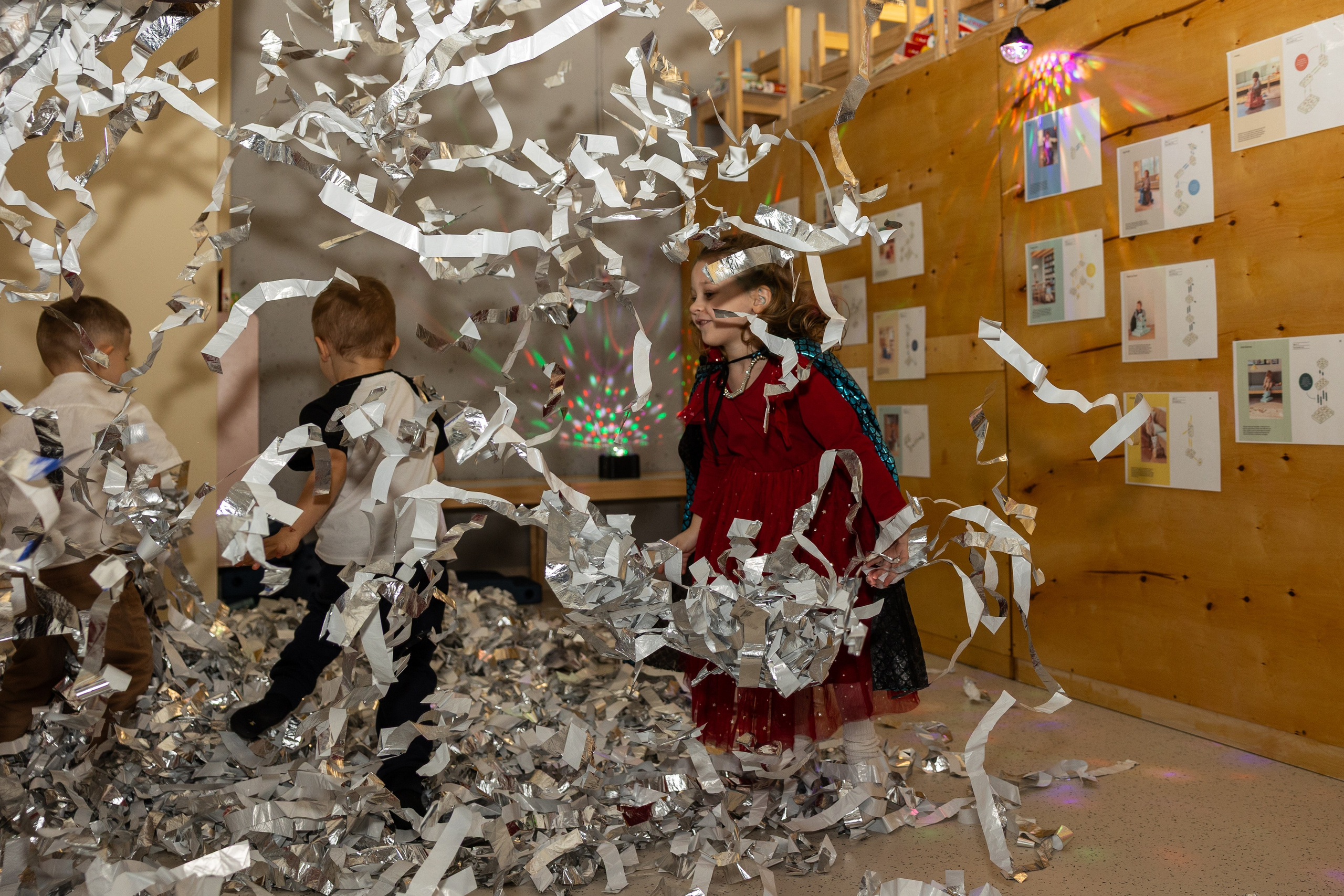 День рождения Артёма 24 января 2026 года. Семейный и детский фотограф в Варшаве Мила Бобровская