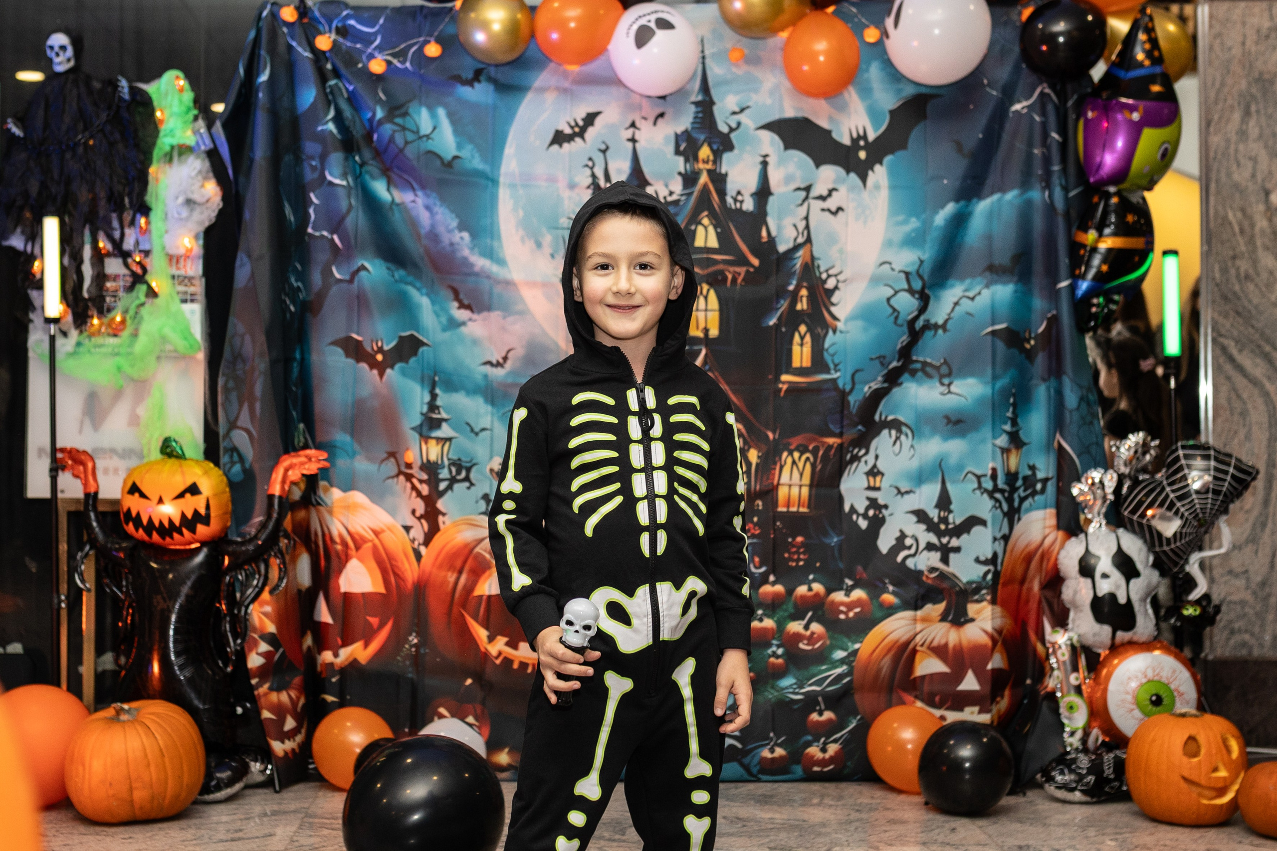 Leo dance studio Helloween 2025. Семейный и детский фотограф в Варшаве Мила Бобровская