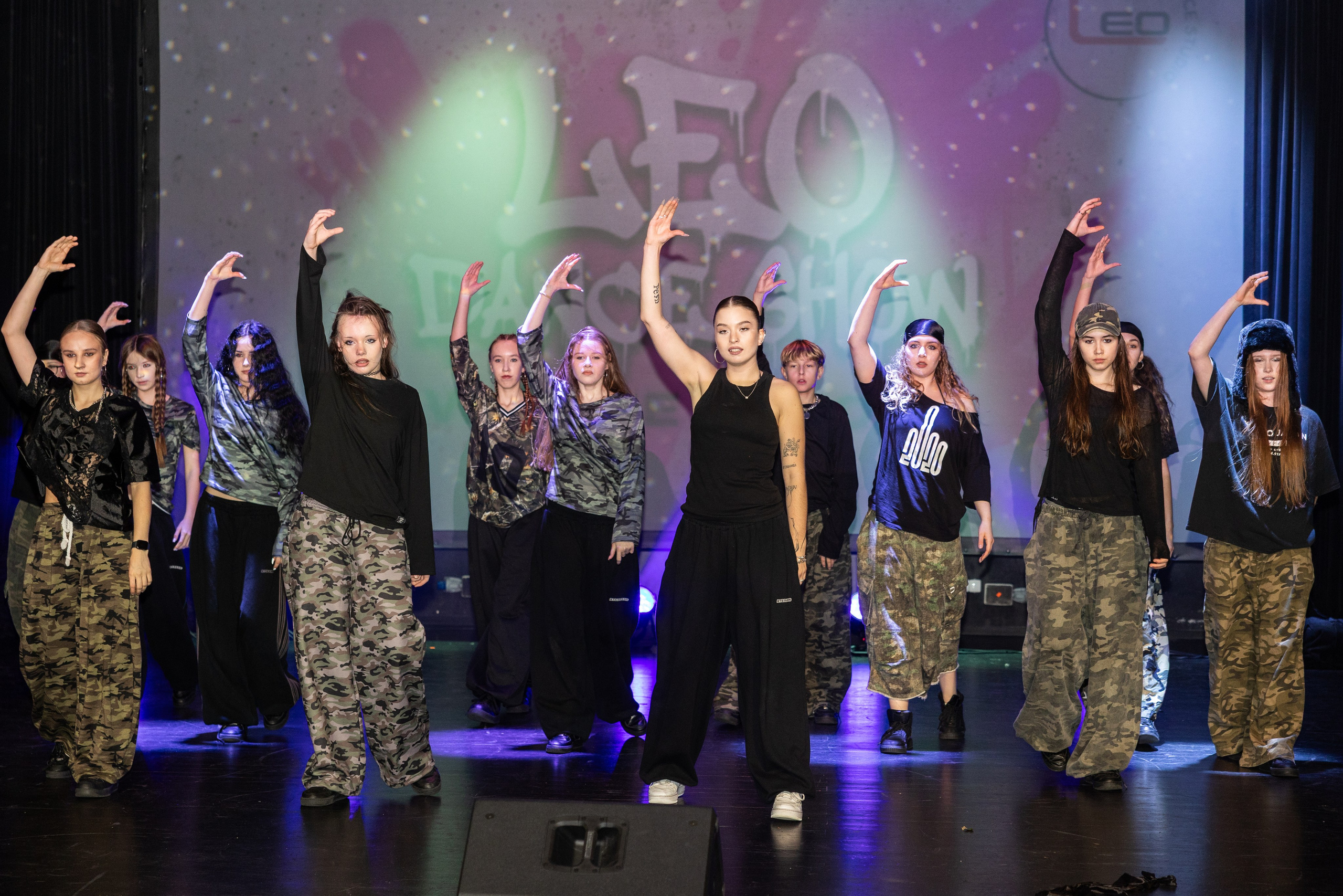 LEO DANCE SHOW WINTER 2025. Семейный и детский фотограф в Варшаве Мила Бобровская