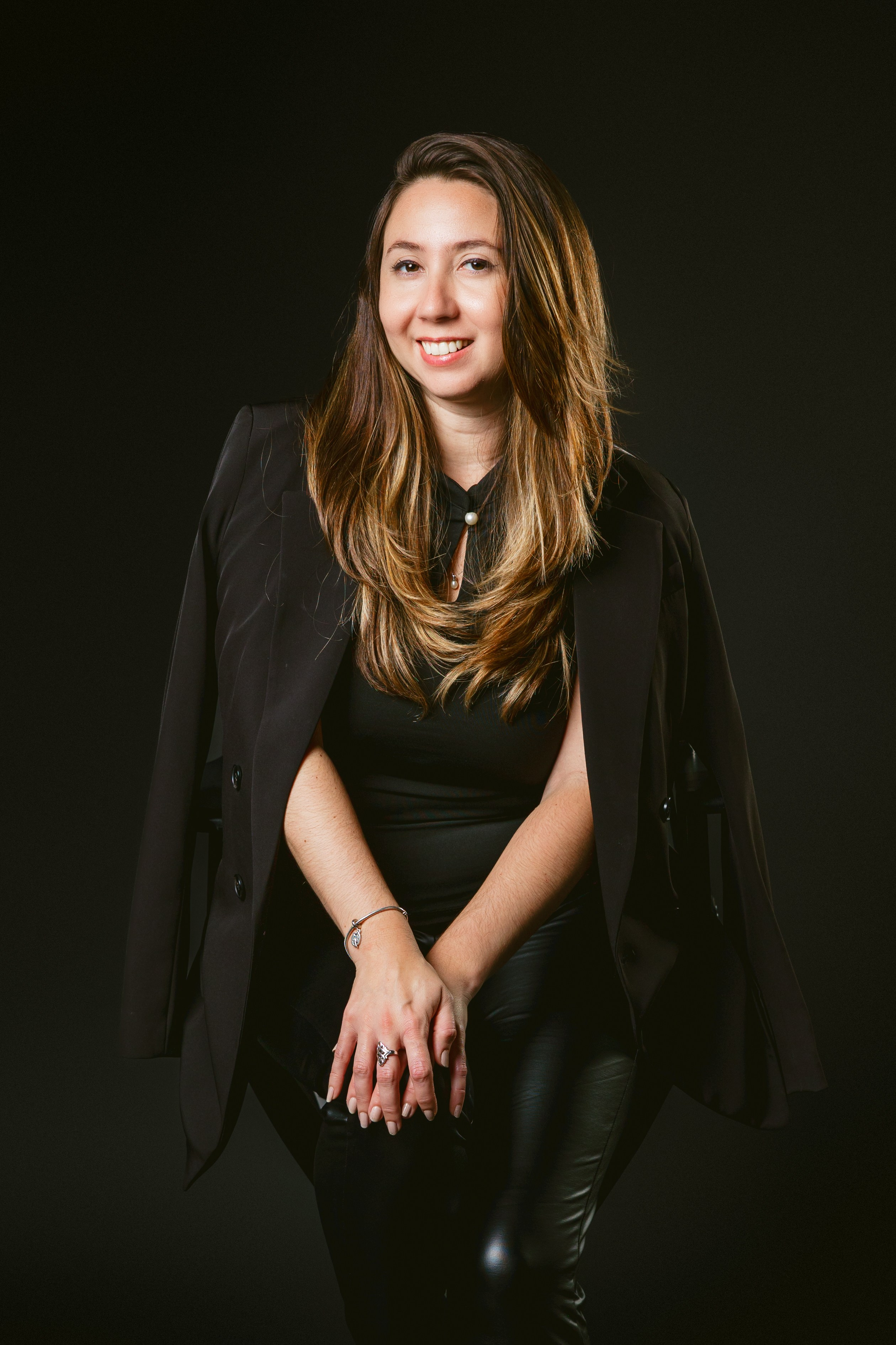 Bold in Black: Chiara. Giandamorgana