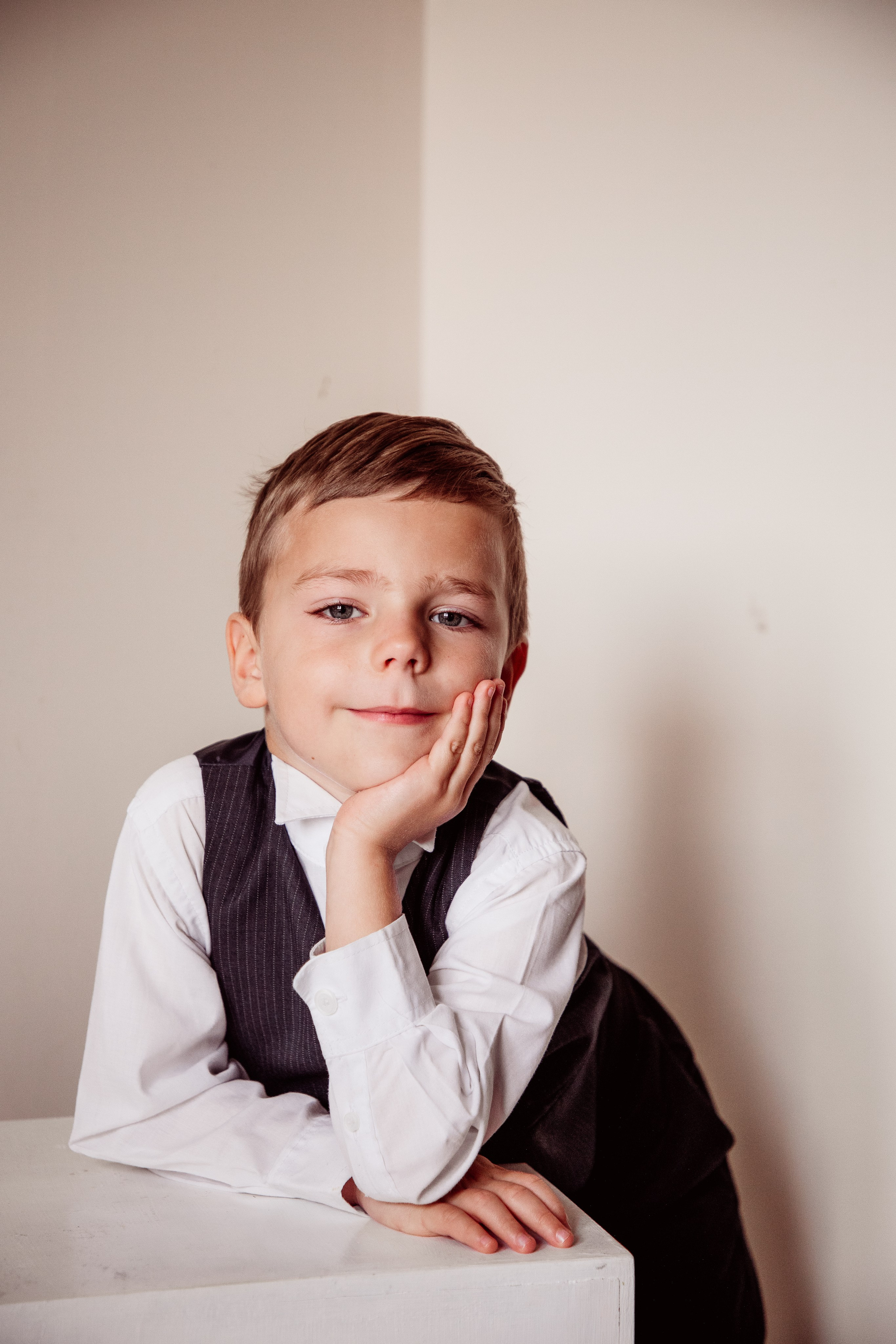 Smart young man. PORTRAIT|FAMILY|CHILDREN|BRAND PHOTOGRAPHER UK, CAMBRIDGESHIRE