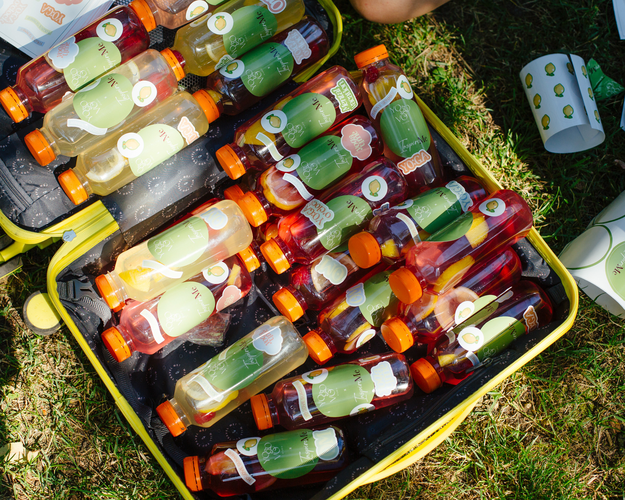 Yoga in the park. Photographer in Warsaw Alena Valnai