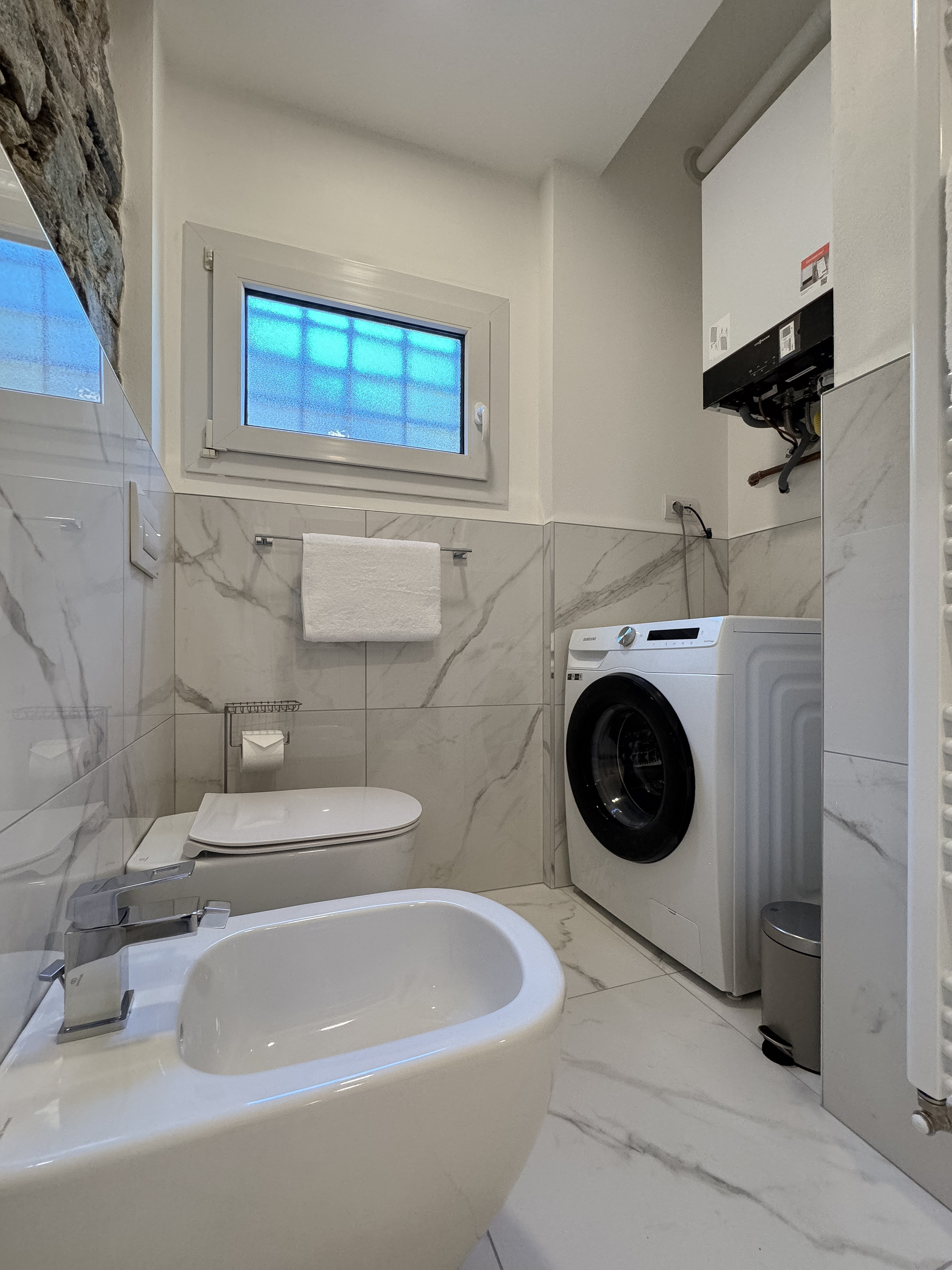 Lake Maggiore apartment. PHOTOGRAPHER IN ITALY