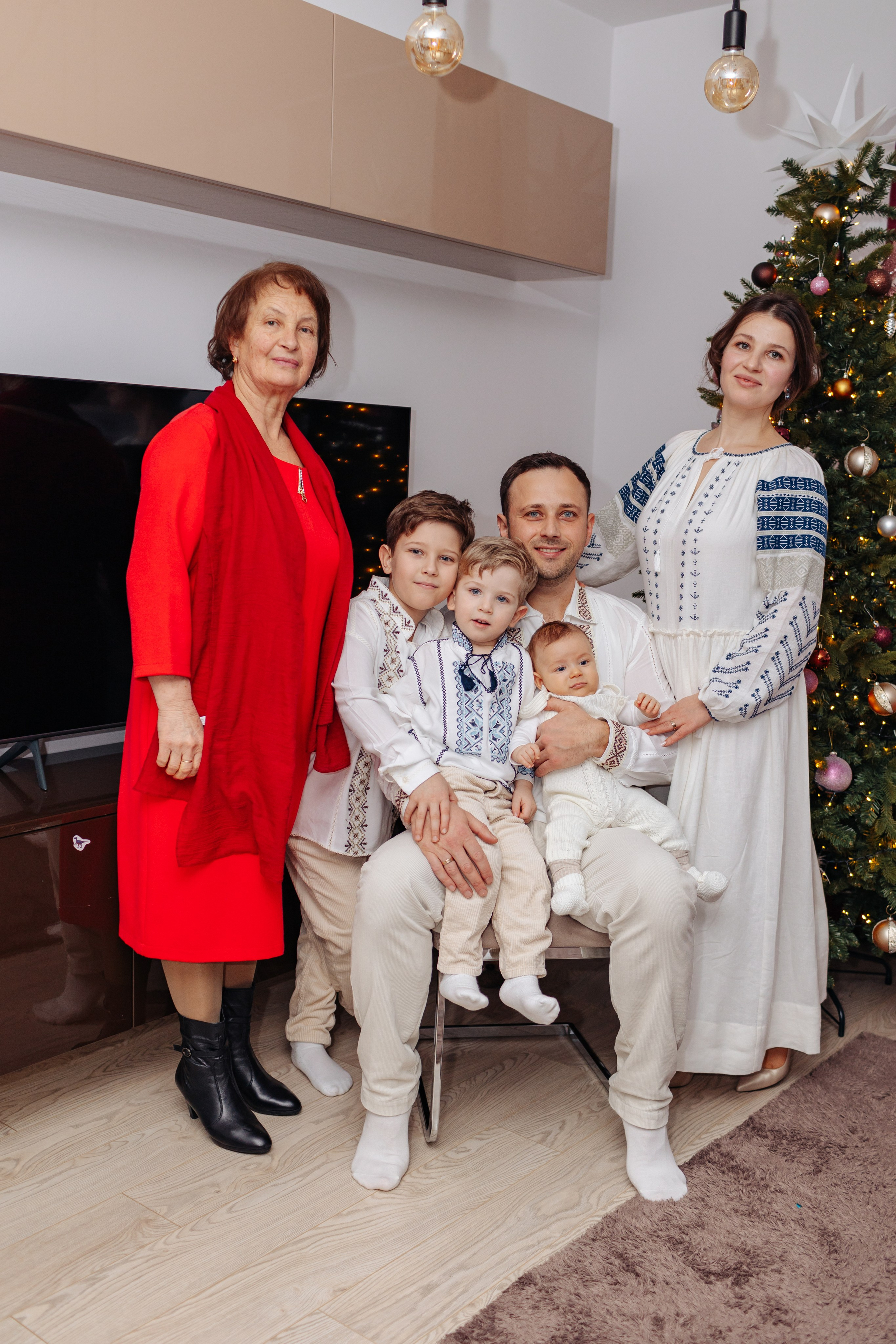 Botezul micuțului Matteo. Cristina Andronache fotograf Brașov fotograf de familie fotograf de nunta Brașov