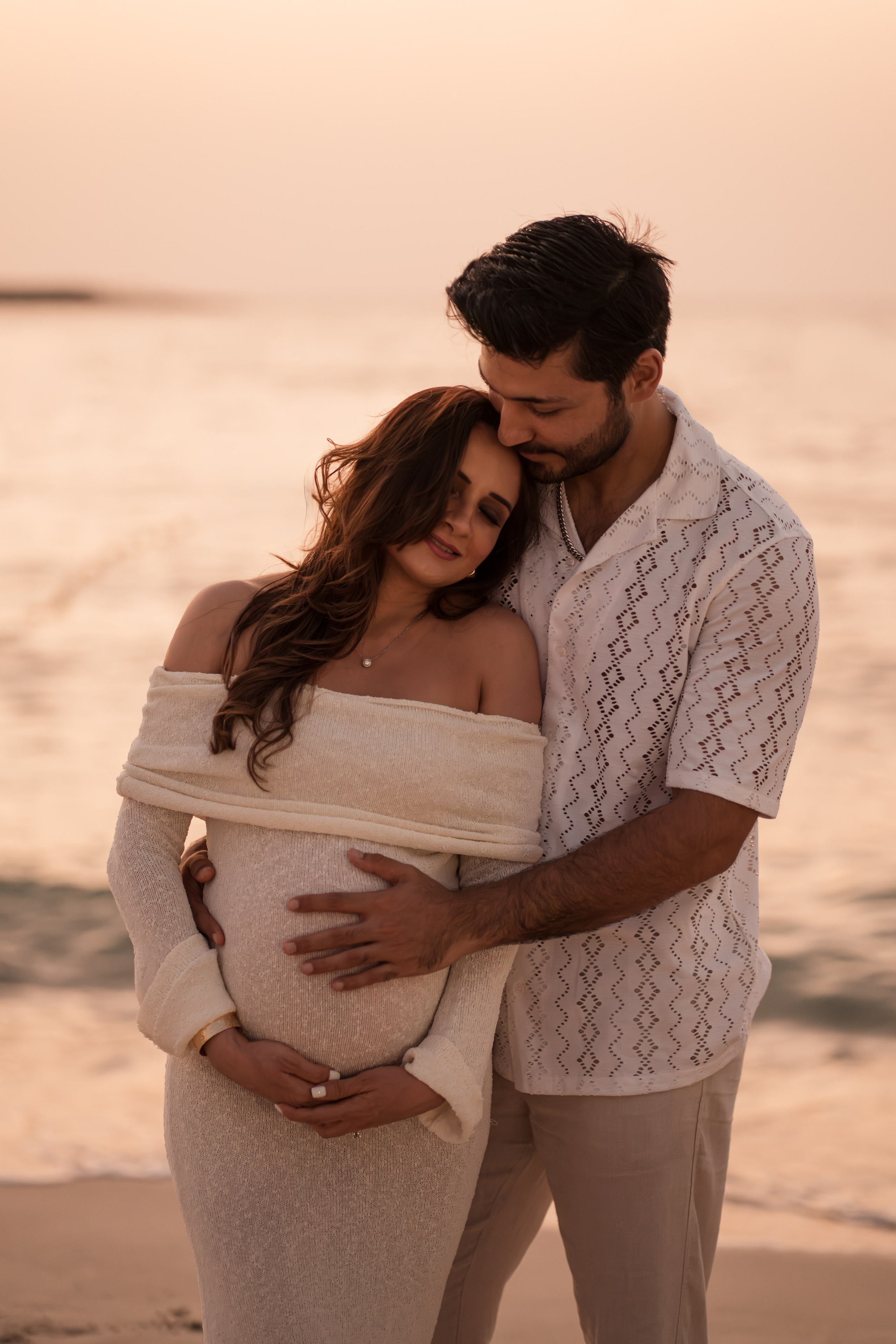 Waves of new beginnings. Angela Iakovleva — Family Photographer in Dubai