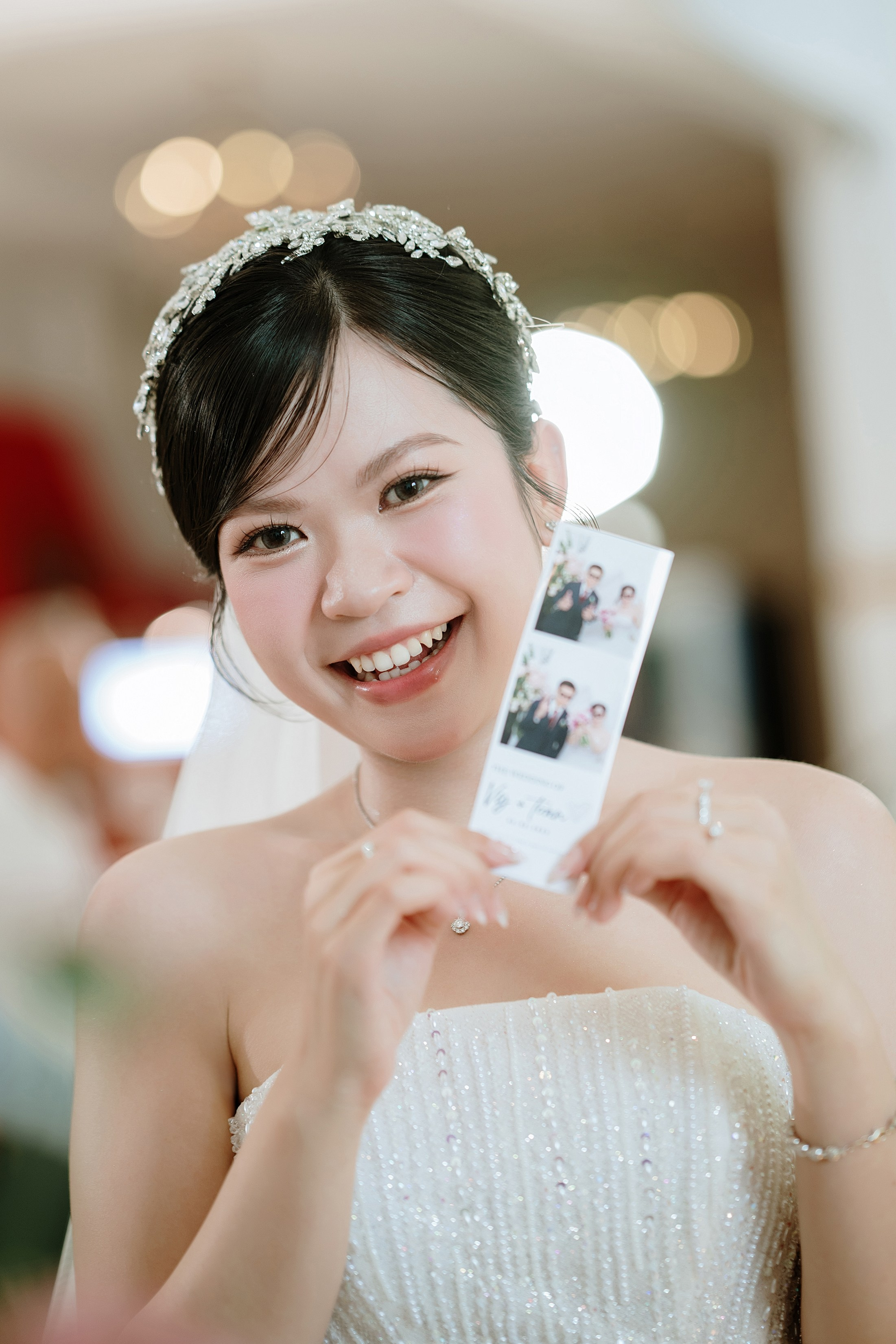 TOAN & VY / Wedding Journalism. Saigon Wedding Present | Art Beyond Moments