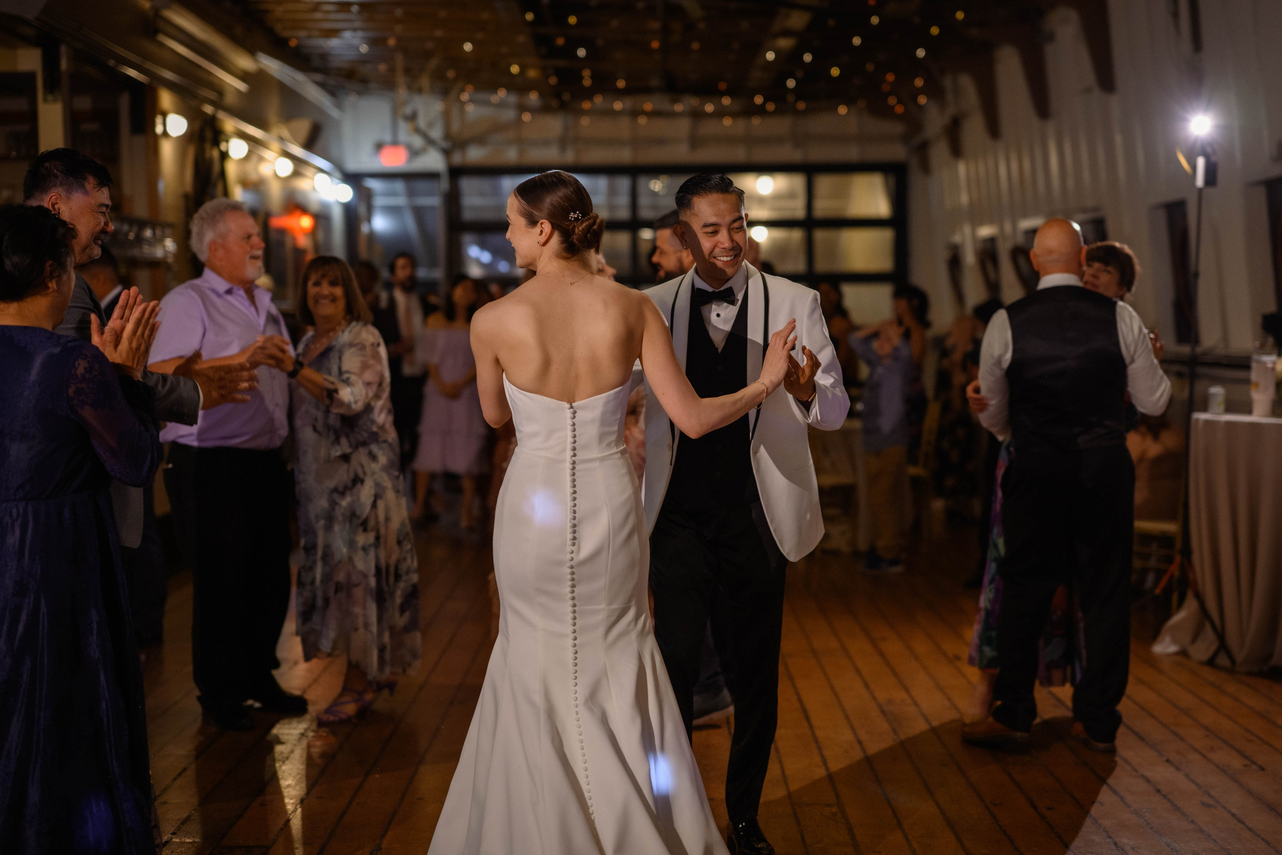 Kevin & Katie. Wedding & portrait photography in the Seattle Area. Helen Michelle photographer