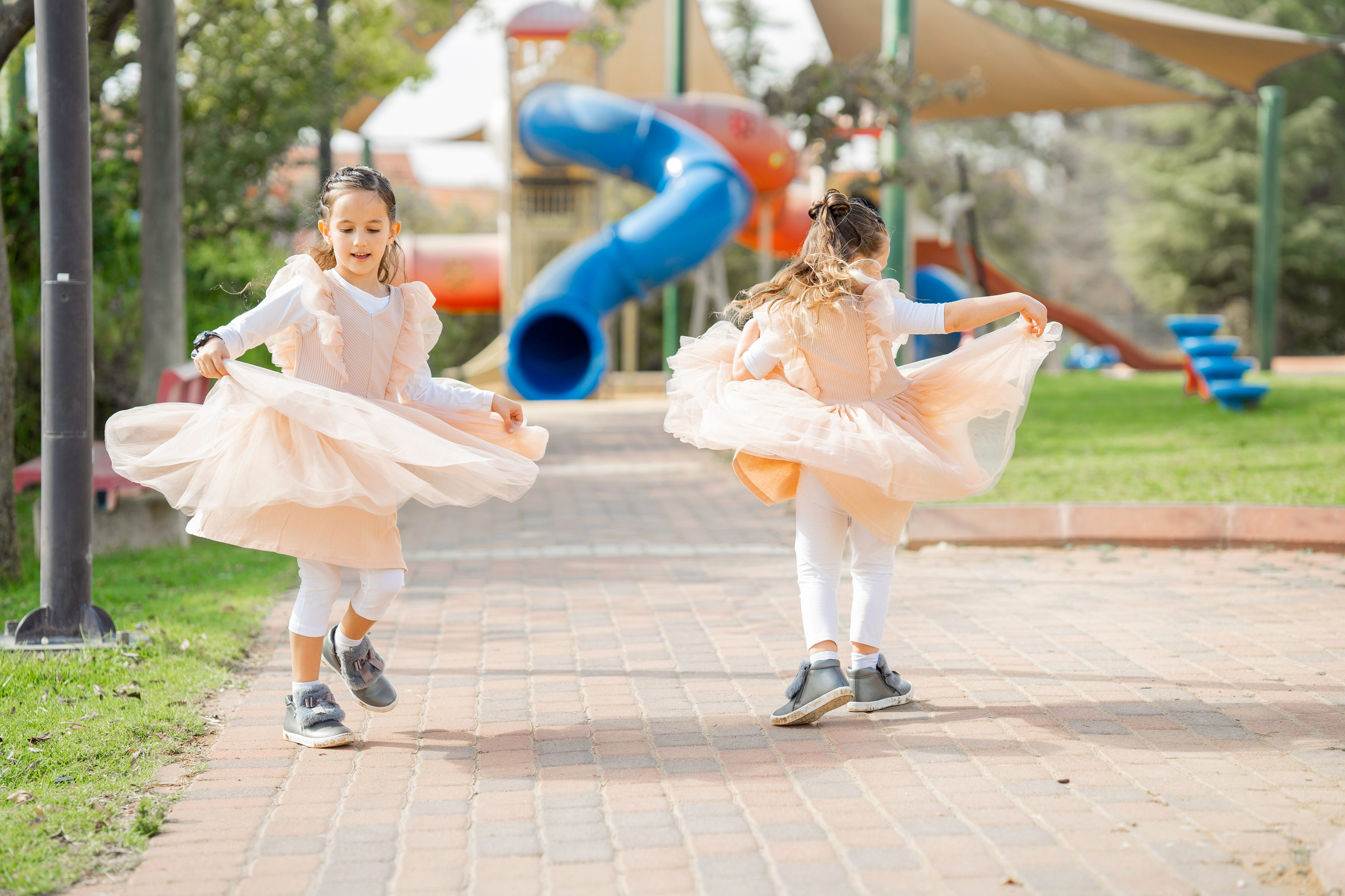 הברית של יוסף וחנה. יוסף מזרחי צילום חתונה, ברית וזוגיות. צלם מקצועי שאוהב להוציא אתכם הכי יפים ברגעים הכי מרגשים