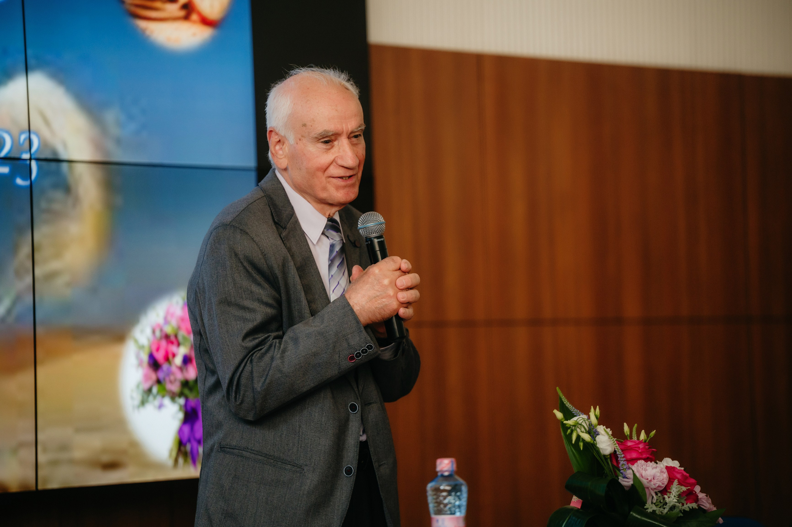 Medicina Veterinara — dupa 30 de ani…. Laurentiu Stefan StoryTeller