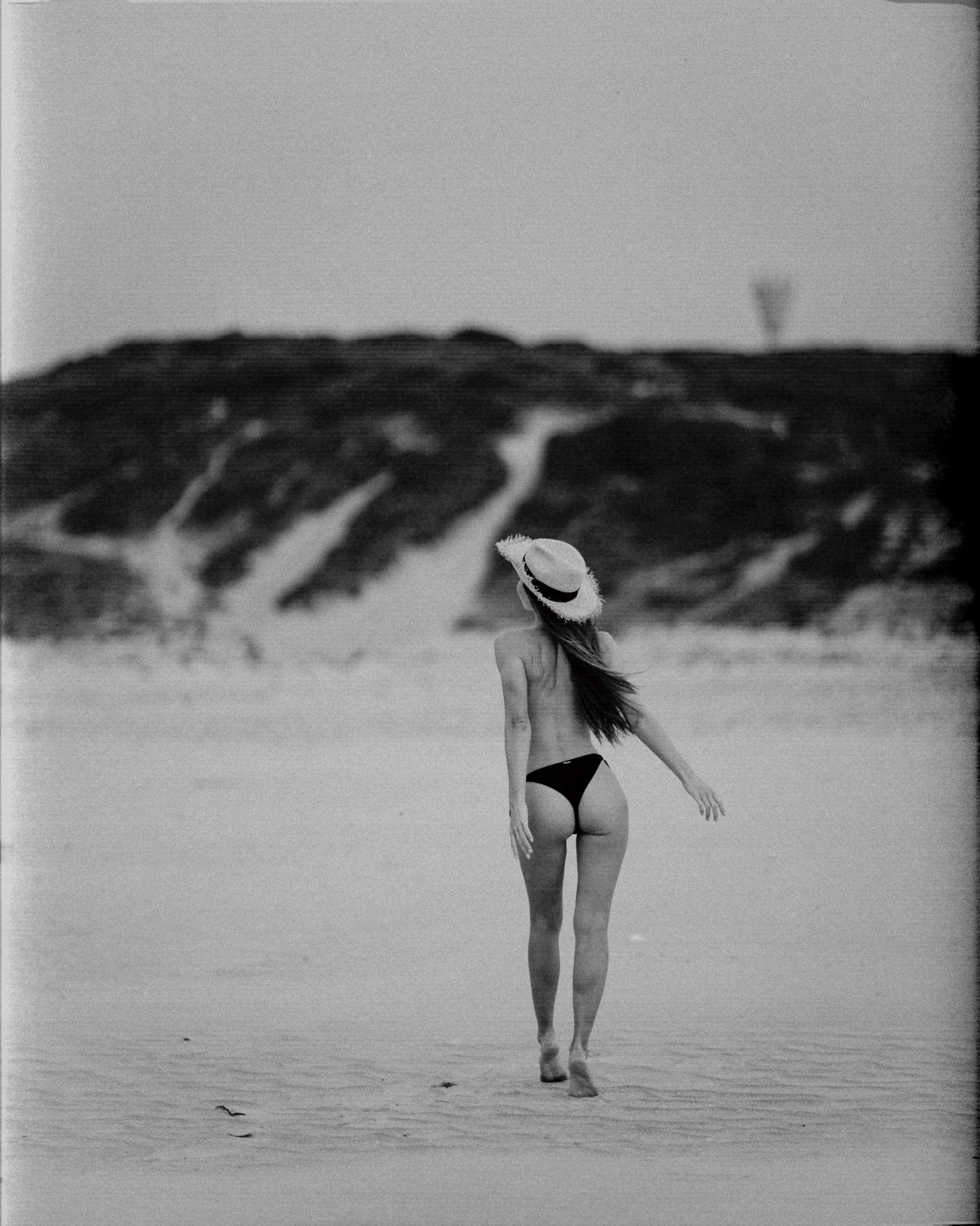 JUL. Photographer Inna Mendelson