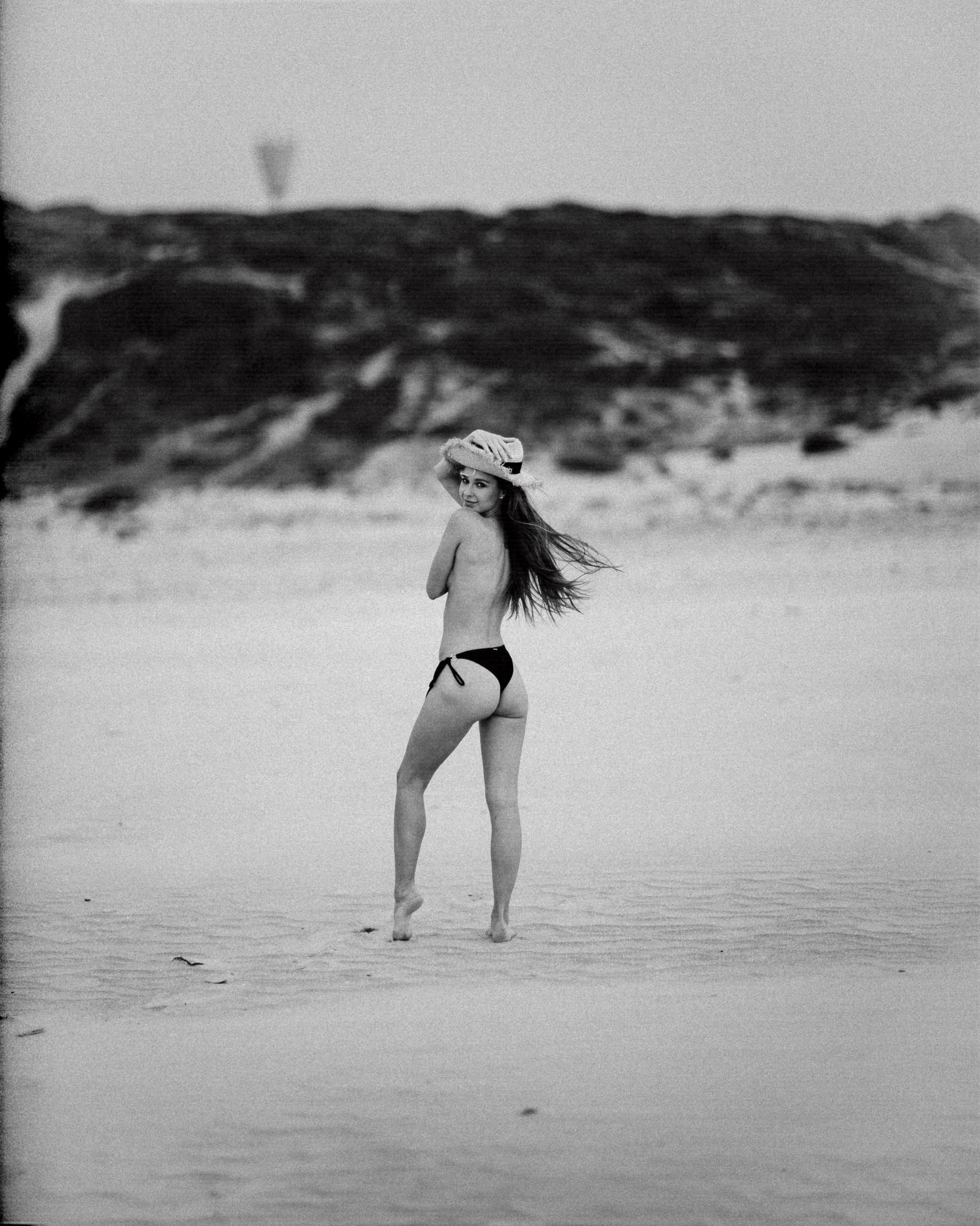 JUL. Photographer Inna Mendelson